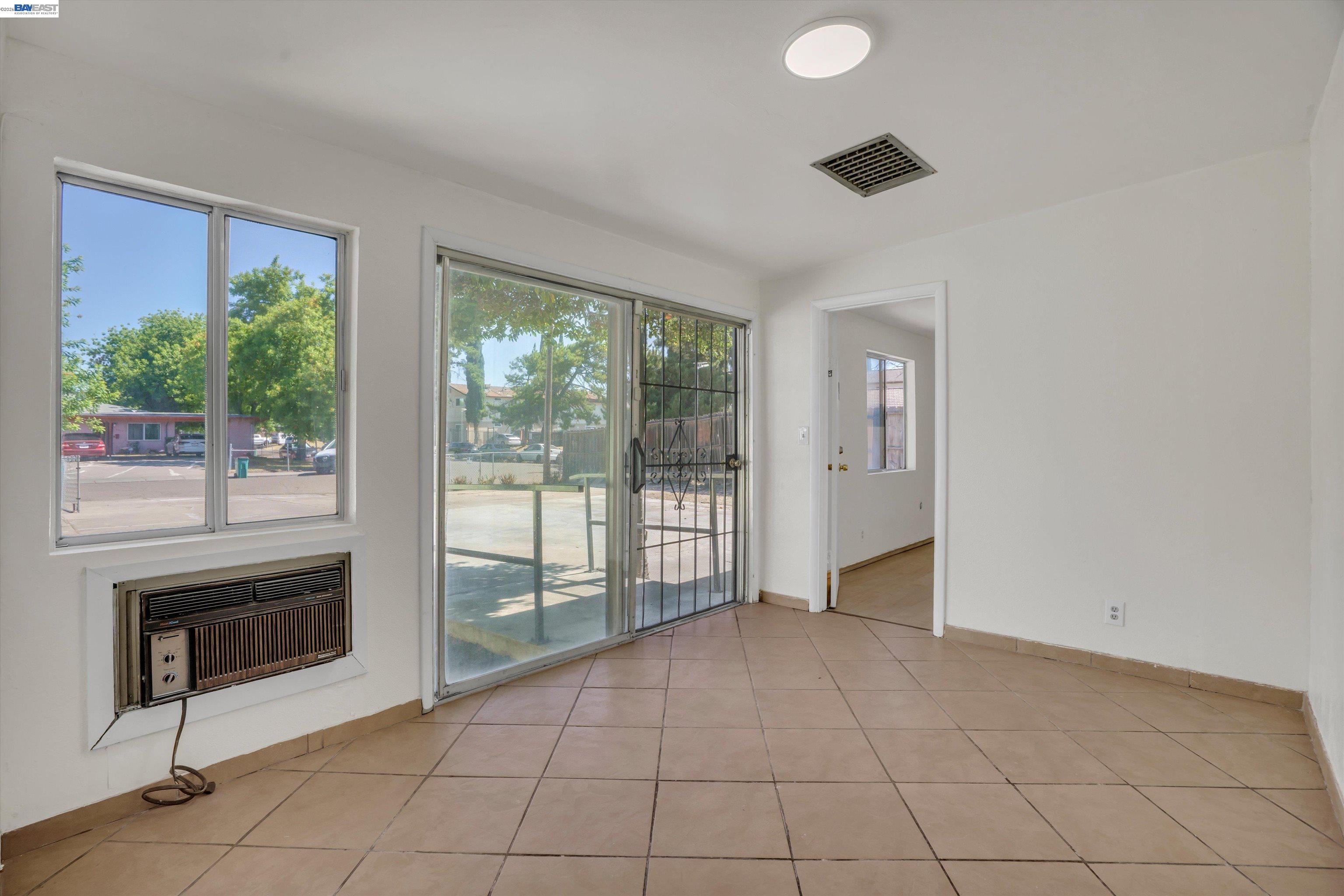 202 Arc Ave, Stockton CA 95210 — photo 27