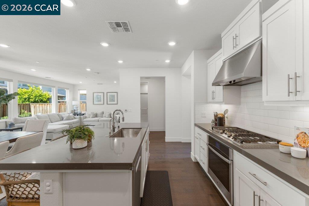 5772 Juniper Way, Dublin CA 94568 — photo 6
