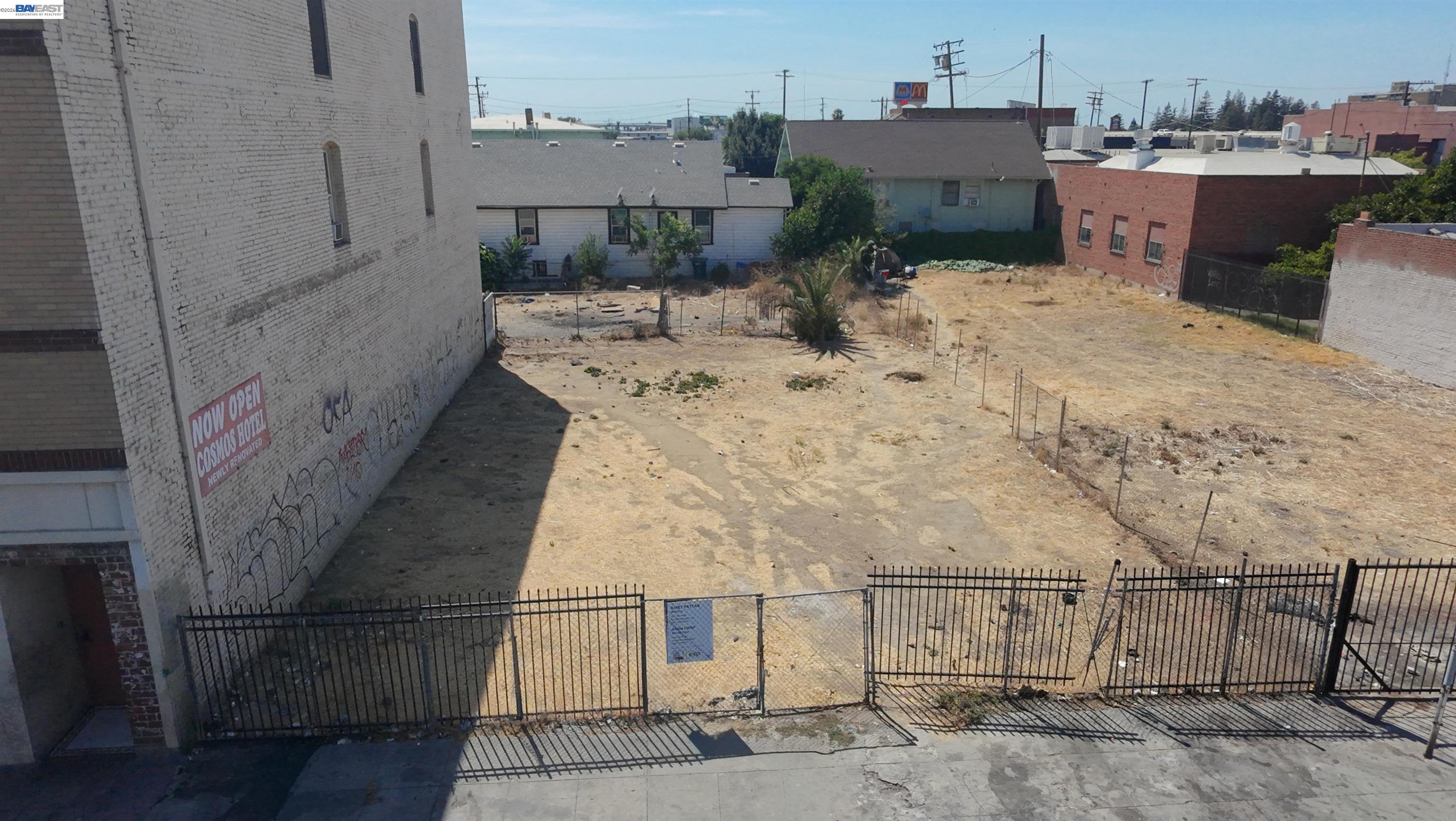 331 S San Joaquin Street