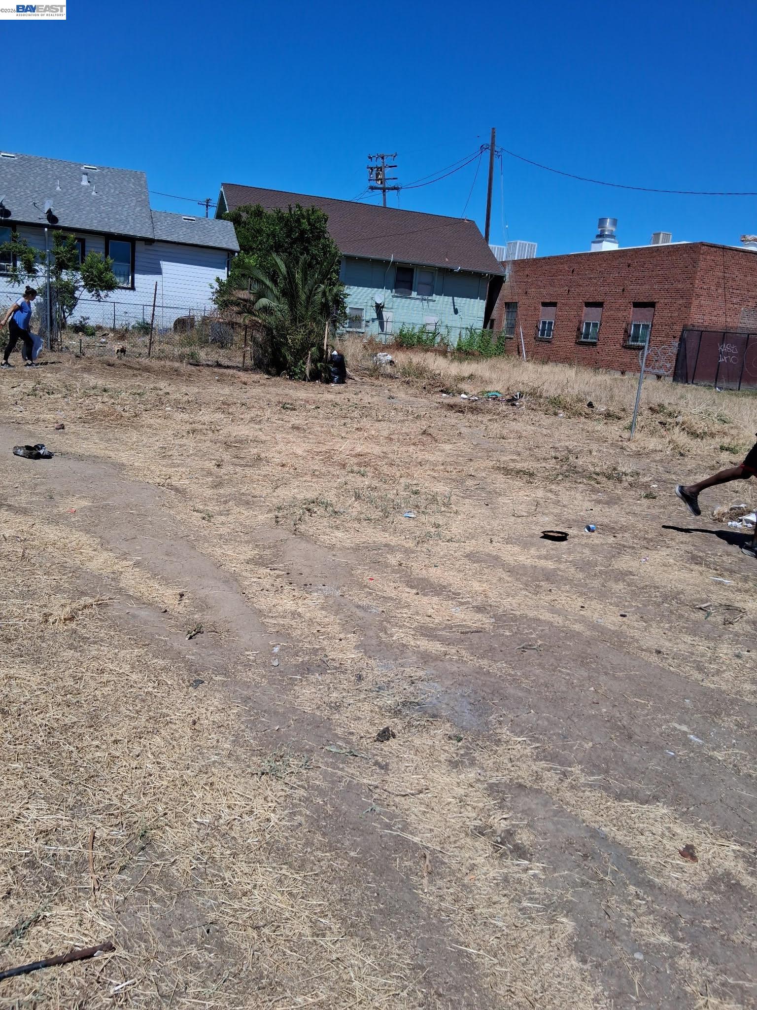 331 S San Joaquin Street, Stockton CA 95203 — photo 2