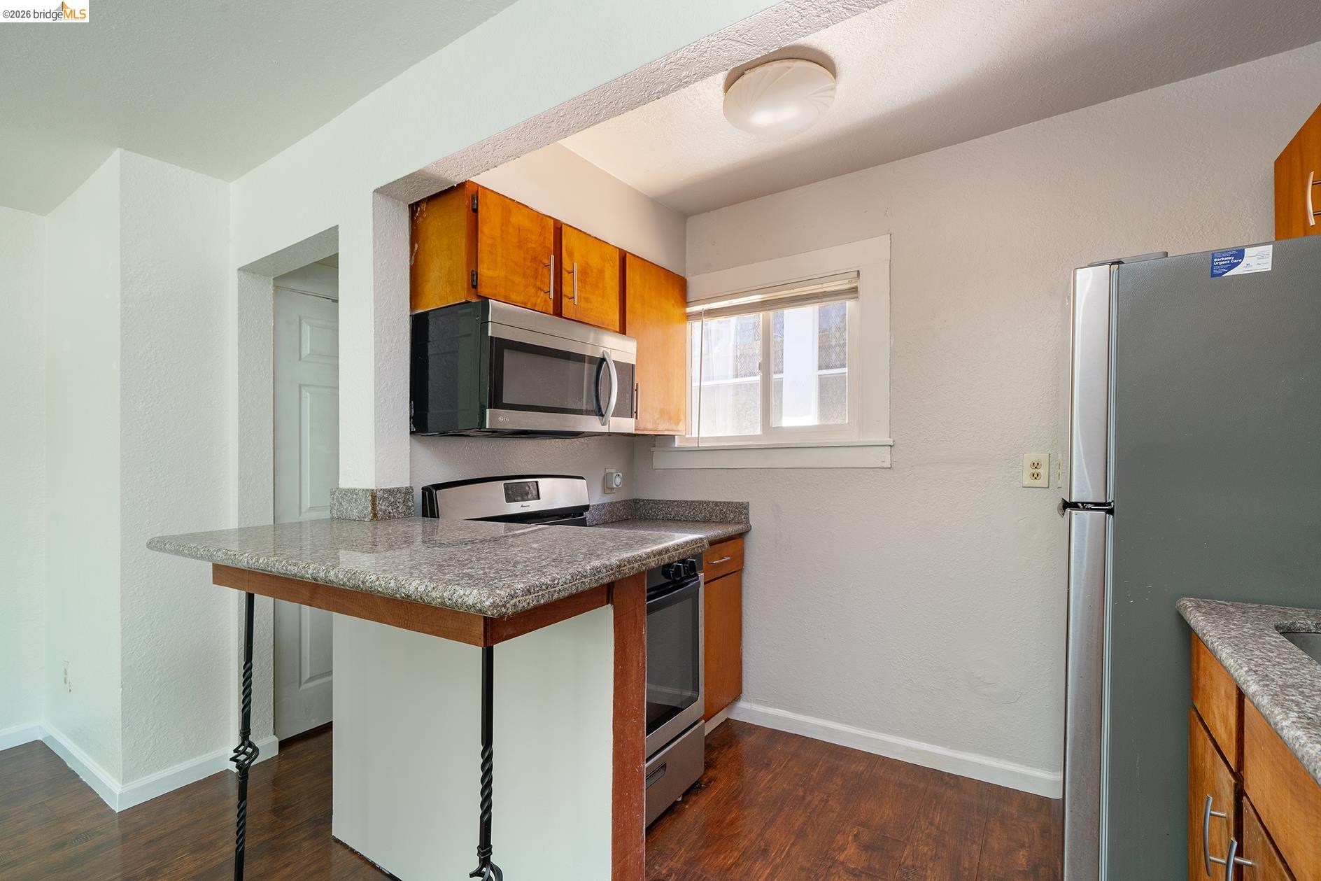 712 56Th St, Oakland CA 94609 — photo 12