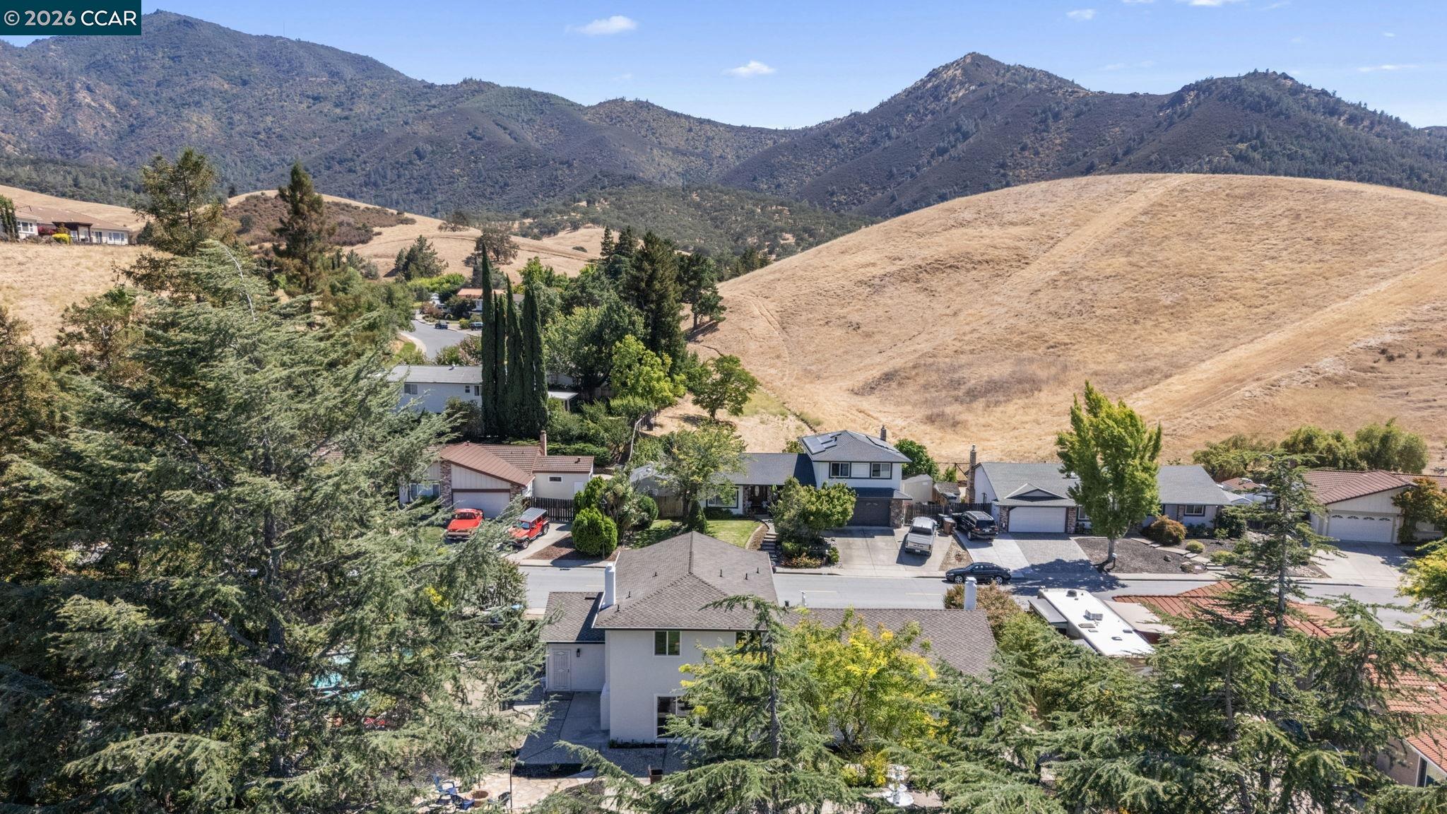 2 El Molino Dr, Clayton CA 94517 — photo 40