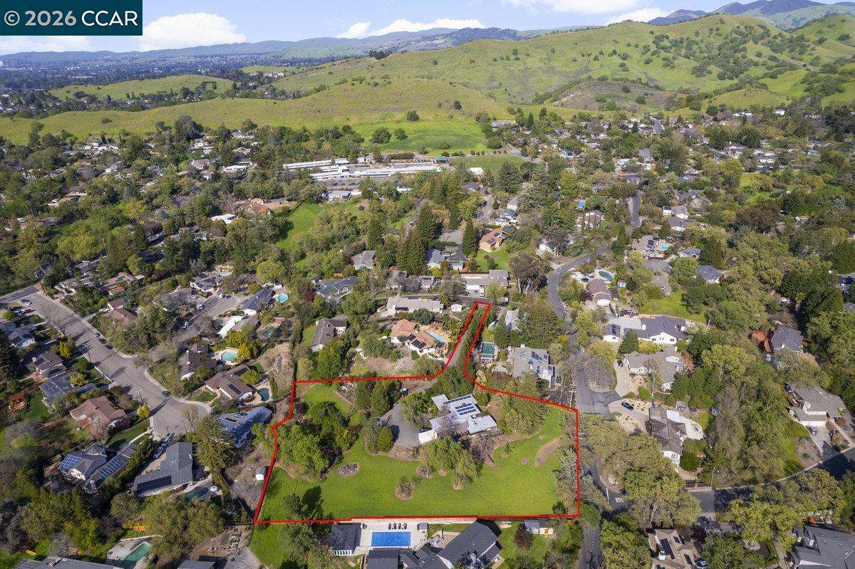 1081 Scots Ln, Walnut Creek CA 94596 — photo 8