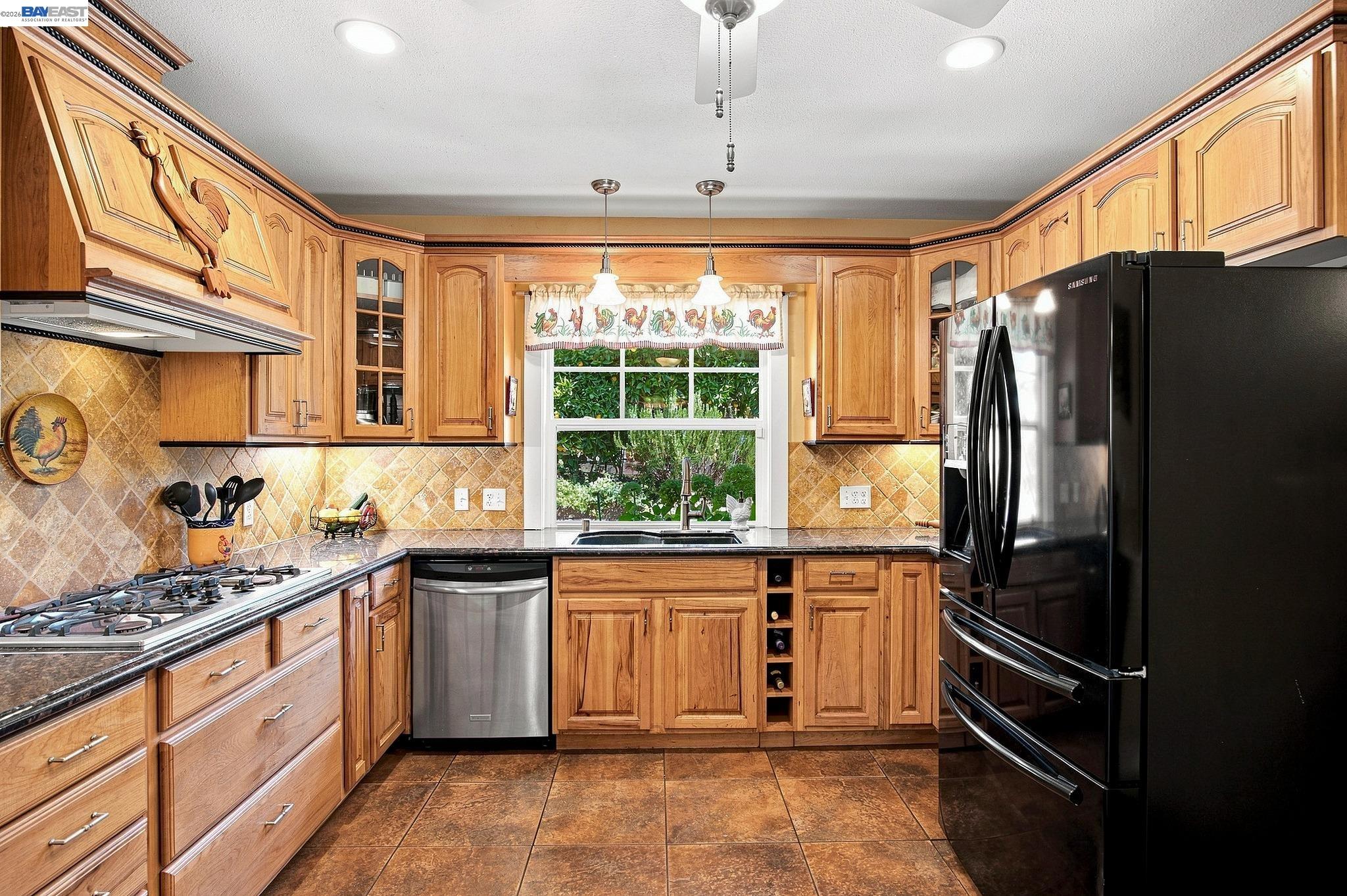 18275 Carlton Ave, Castro Valley CA 94546 — photo 9