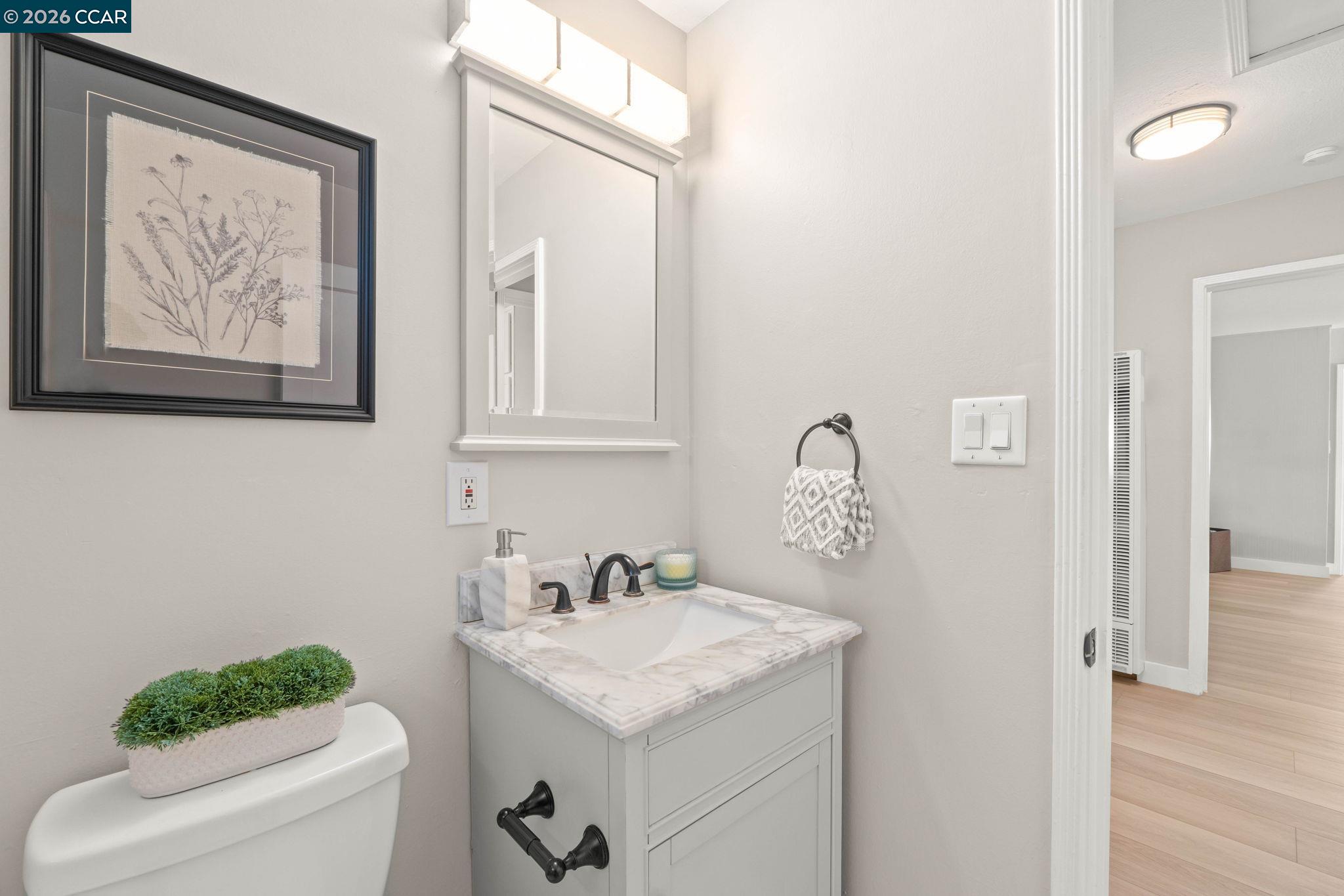 17242 Via El Cerrito, San Lorenzo CA 94580 — photo 28