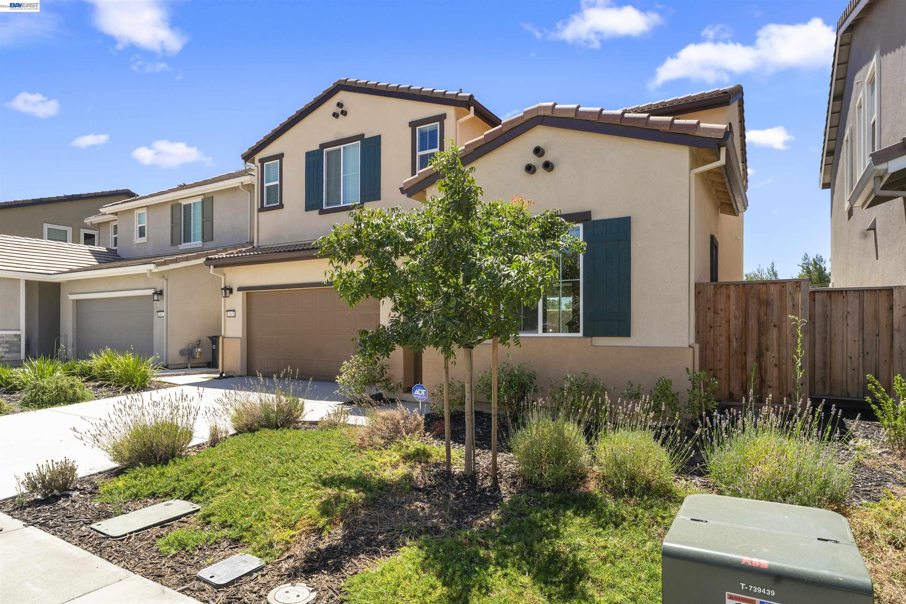2845 Shaver Ct, Fairfield CA 94533 — photo 3