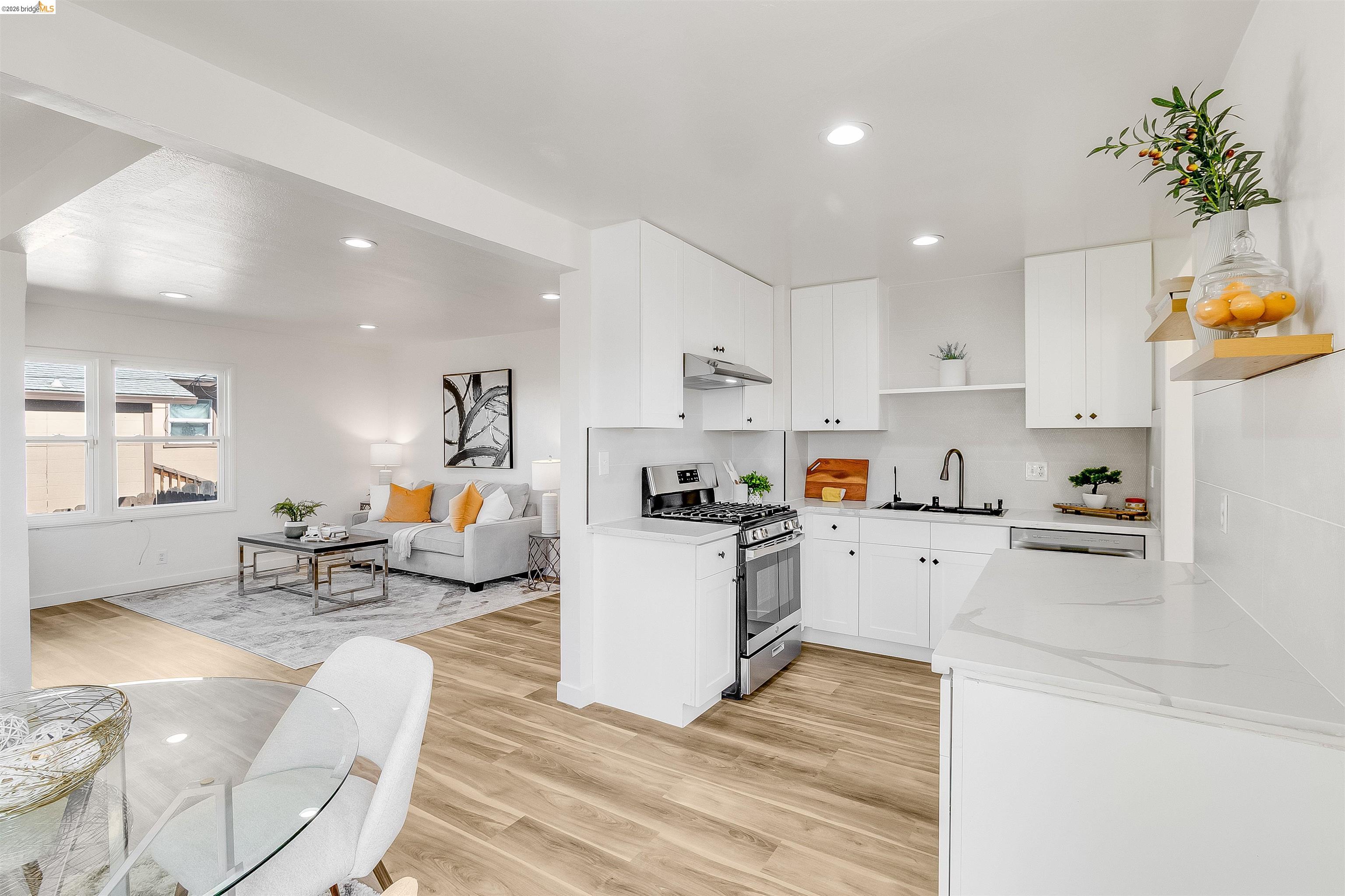 826 Benicia Rd, Vallejo CA 94591