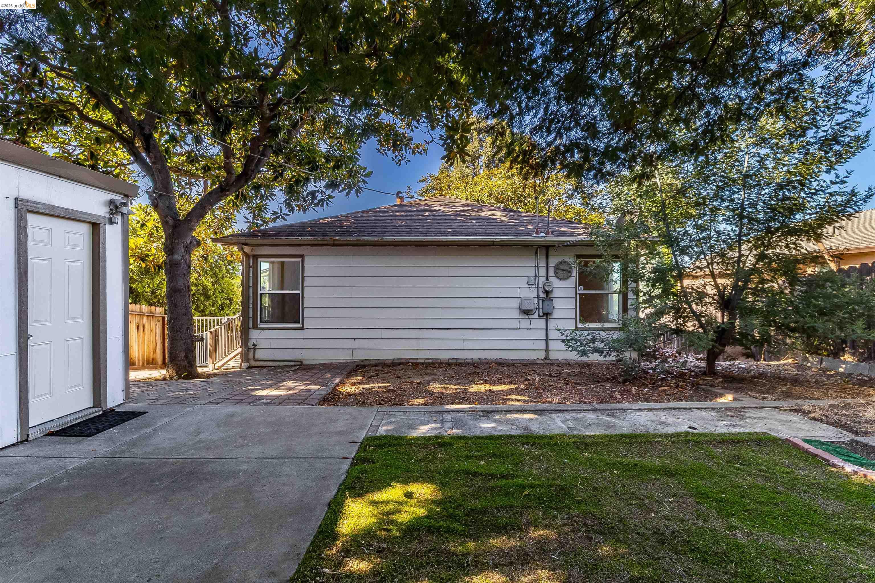 826 Benicia Rd, Vallejo CA 94591 — photo 34