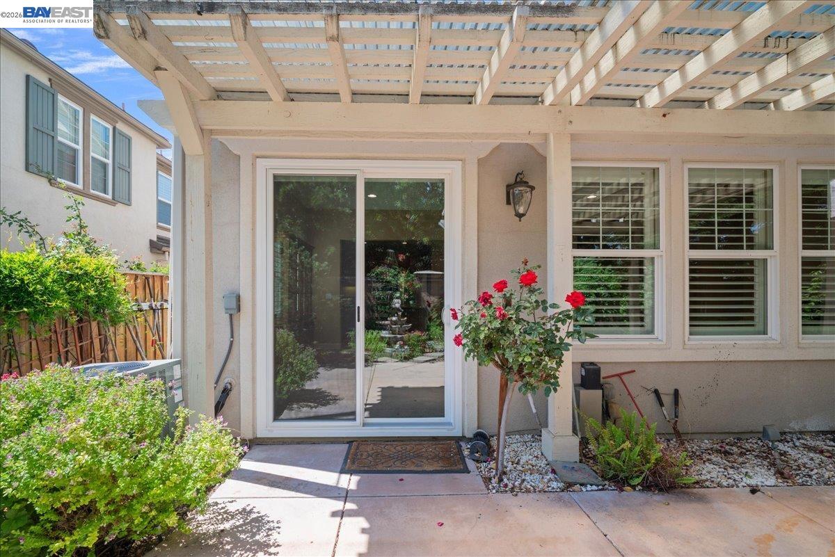 2560 Calabria Ct, Dublin CA 94568 — photo 58