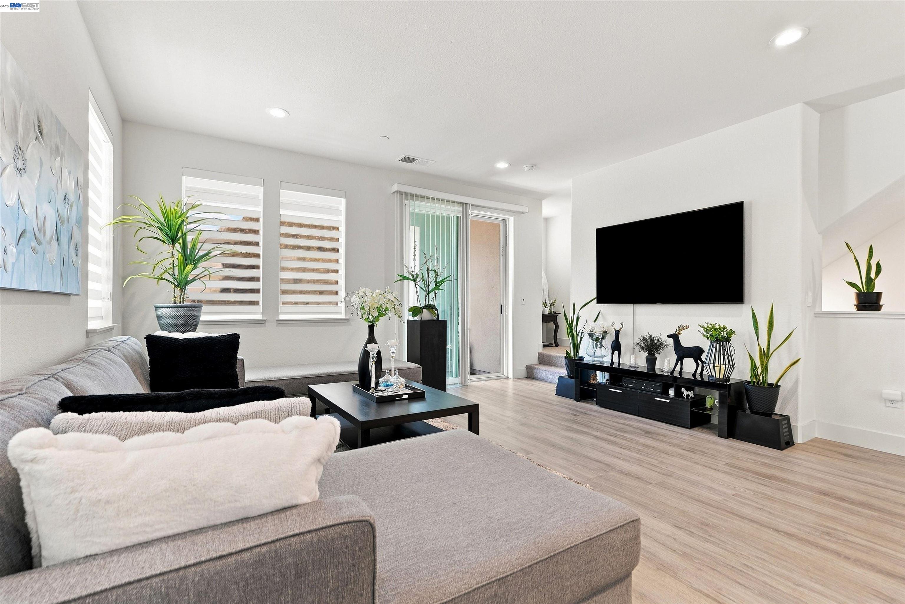 895 Manor Blvd, San Leandro CA 94579 — photo 9