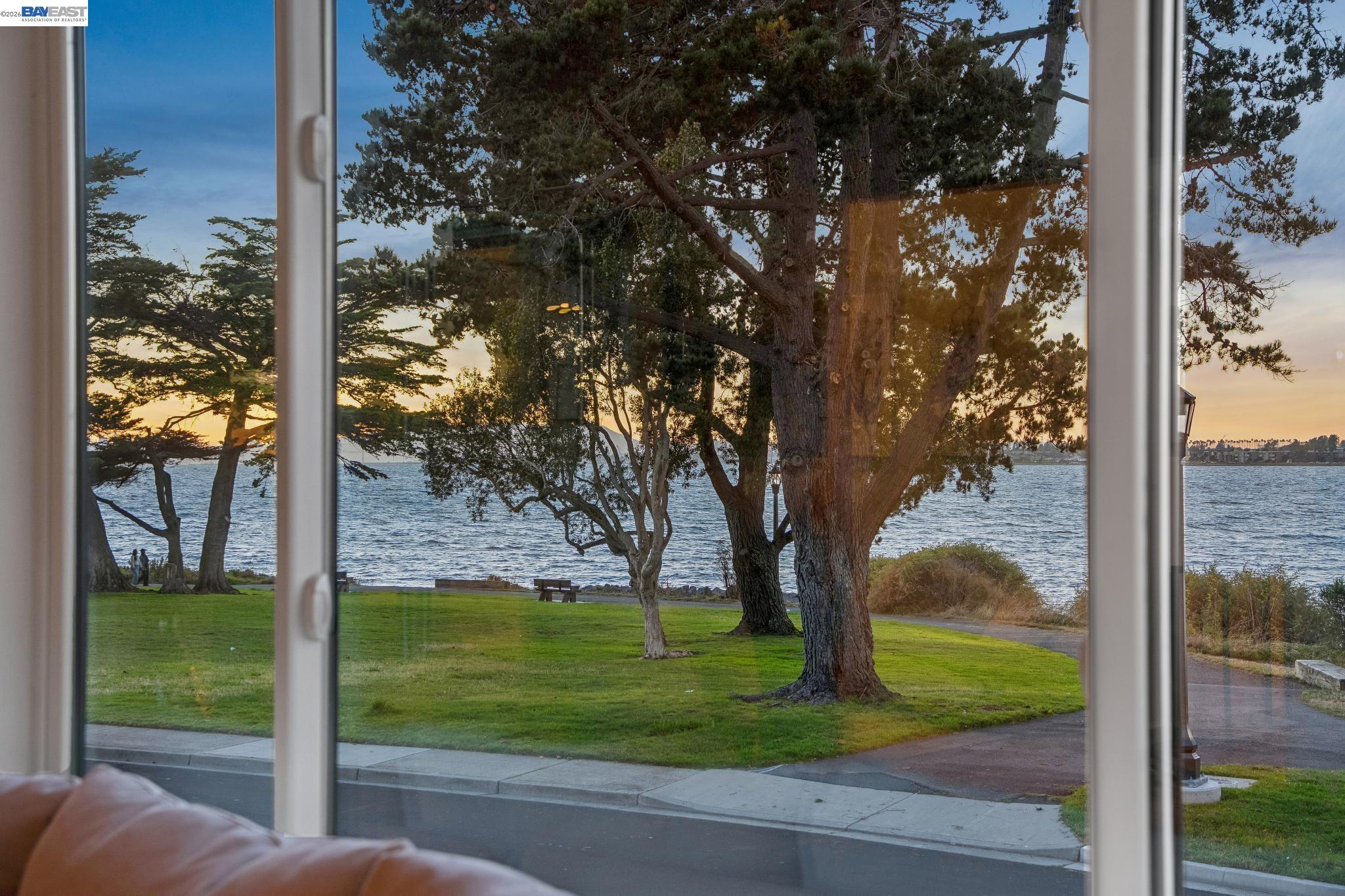611 Harbor Rd, Alameda CA 94502 — photo 18