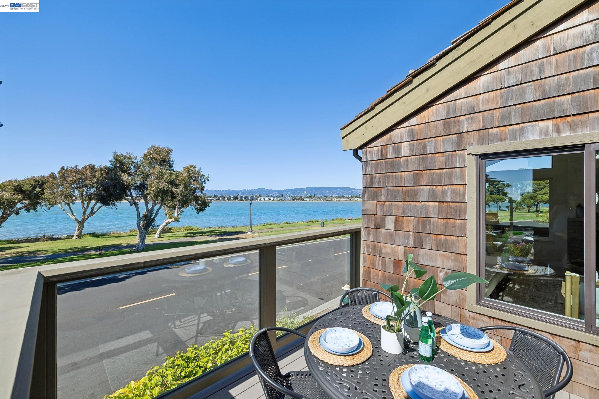 611 Harbor Rd, Alameda CA 94502 — photo 27