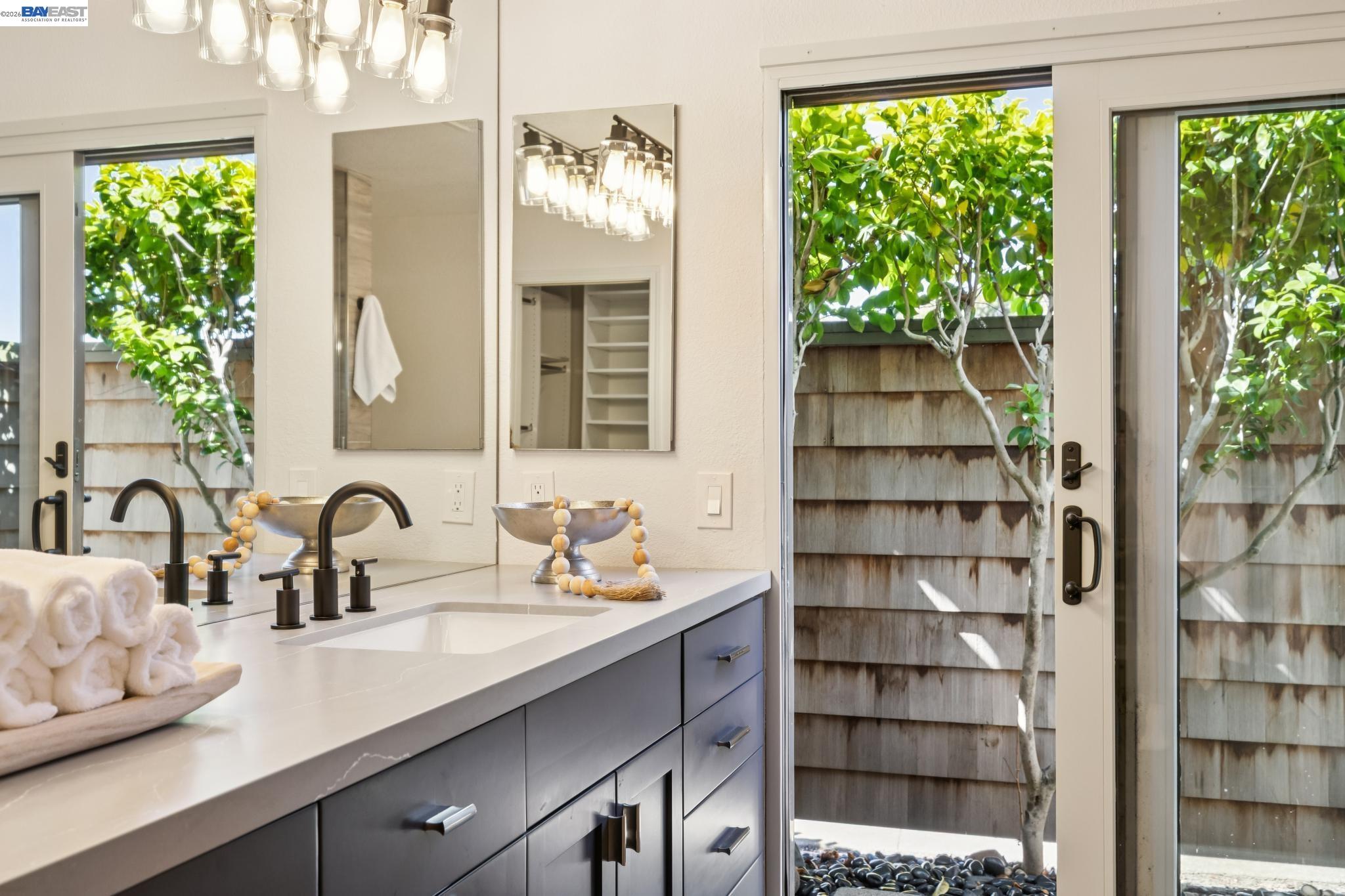 611 Harbor Rd, Alameda CA 94502 — photo 52