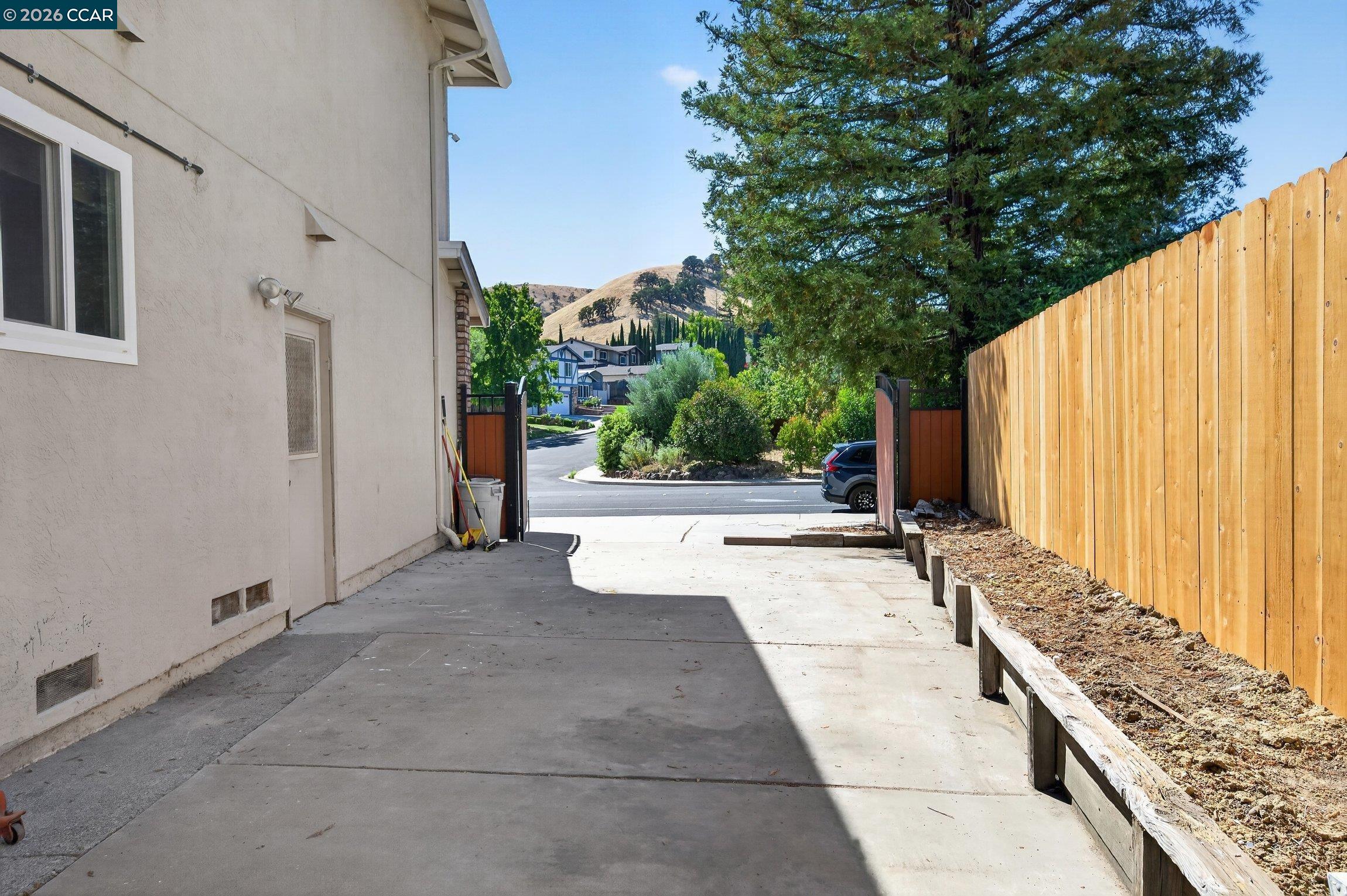 2504 Silverado Dr, Antioch CA 94509 — photo 41