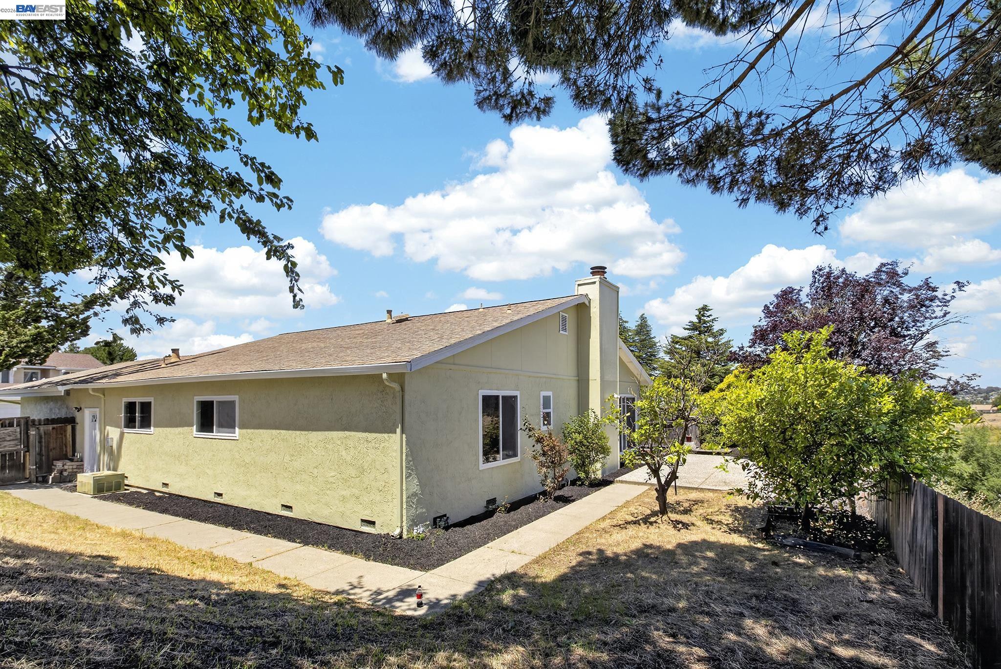 247 Sparrow Dr, Hercules CA 94547 — photo 36
