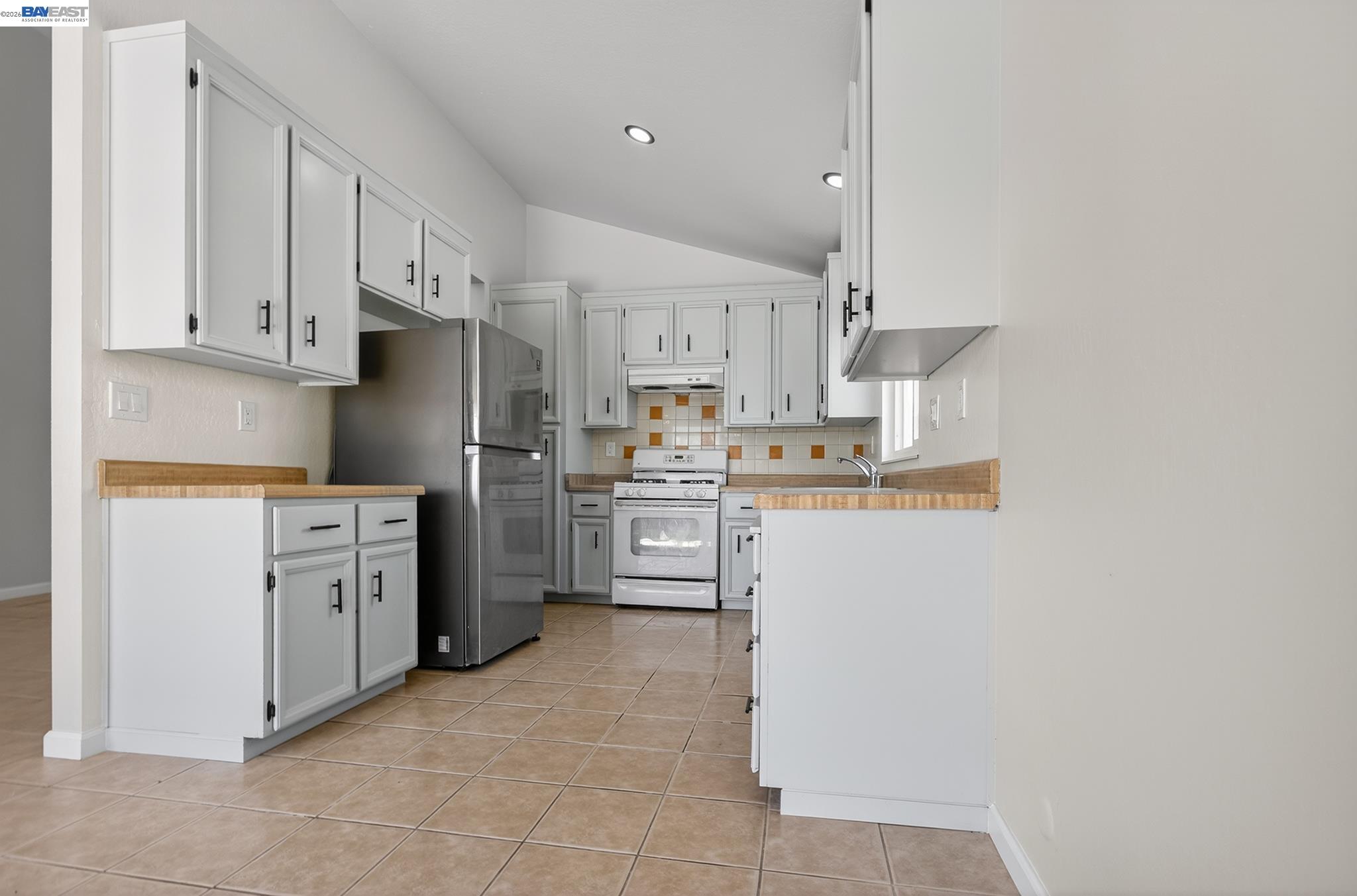 247 Sparrow Dr, Hercules CA 94547 — photo 40