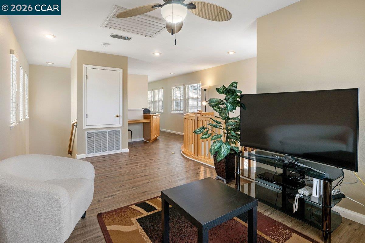 1615 Laurelbrook Dr, Tracy CA 95377 — photo 25
