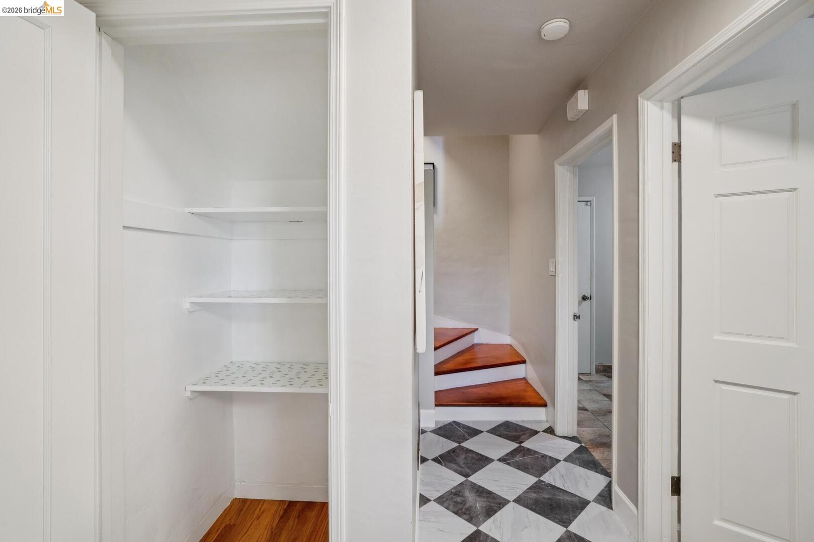 8427 Ney AVE, Oakland CA 94605 — photo 48