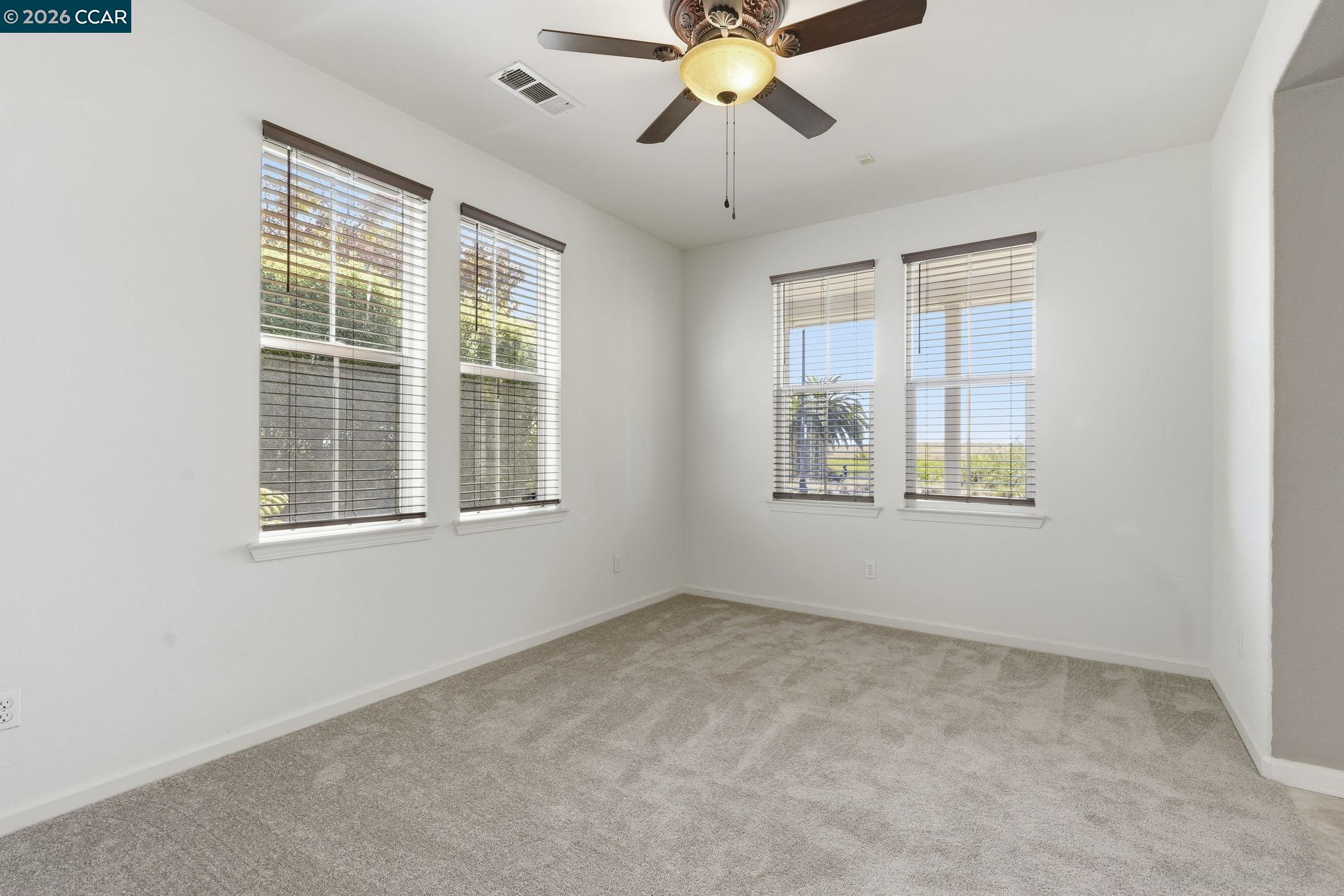 1026 Flagship Dr, Vallejo CA 94592 — photo 8