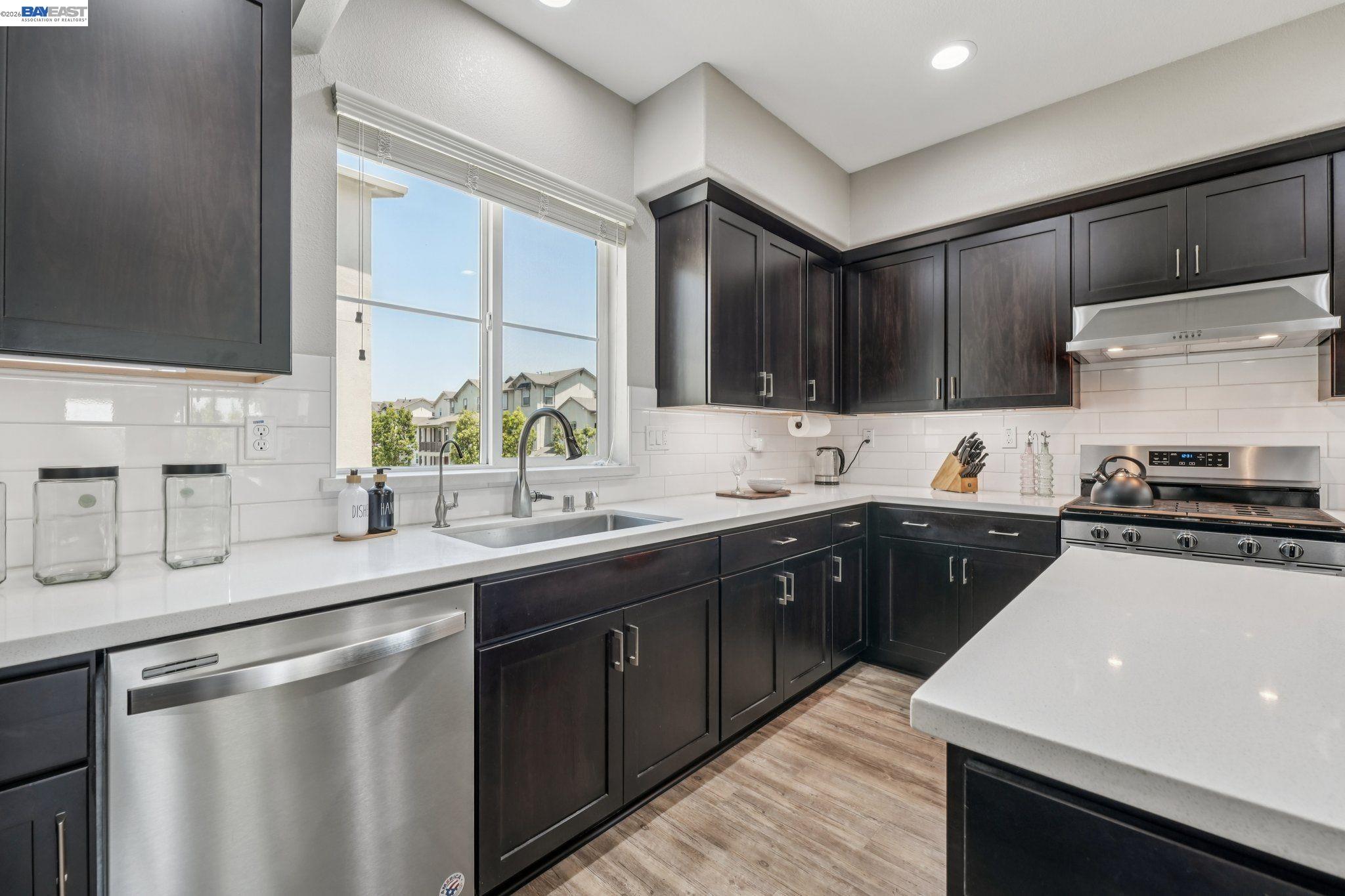 8550 Boardwalk Way, Newark CA 94560 — photo 27