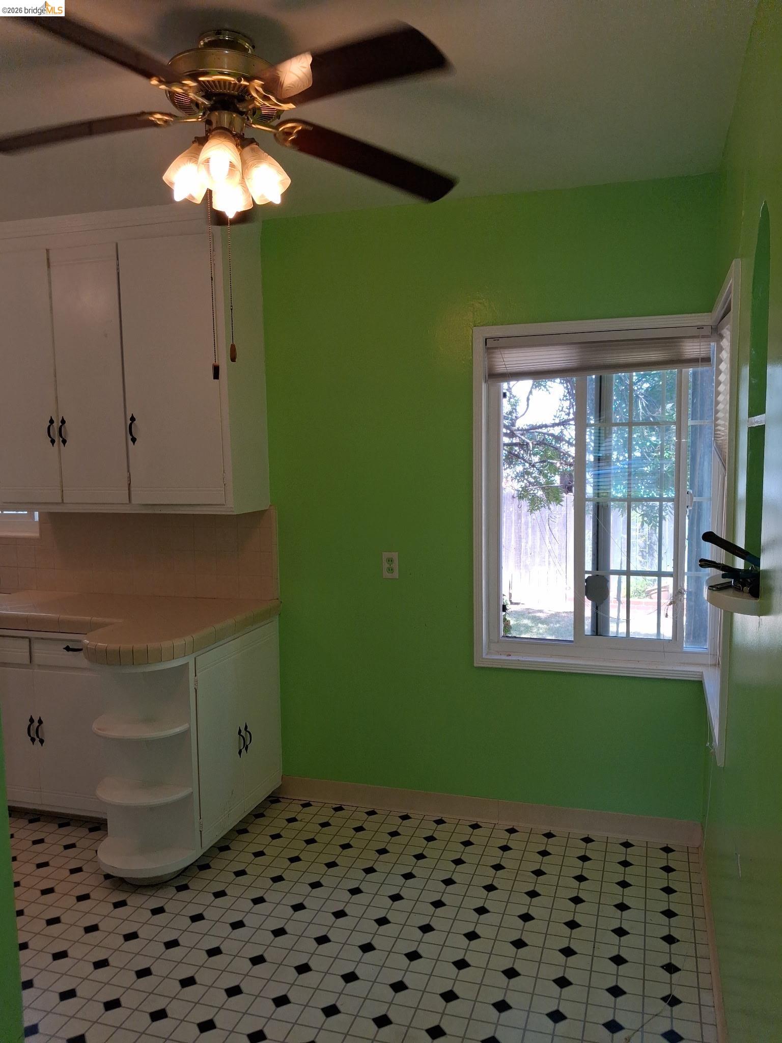 125 Oak Place, Pittsburg CA 94565 — photo 15