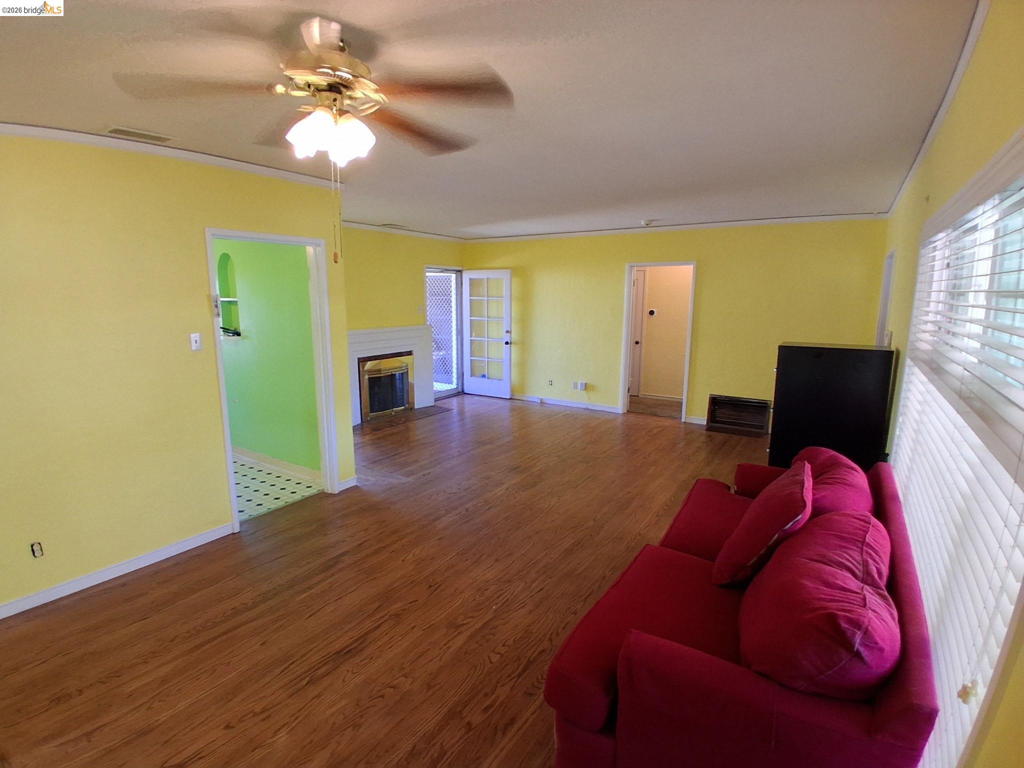 125 Oak Place, Pittsburg CA 94565 — photo 8