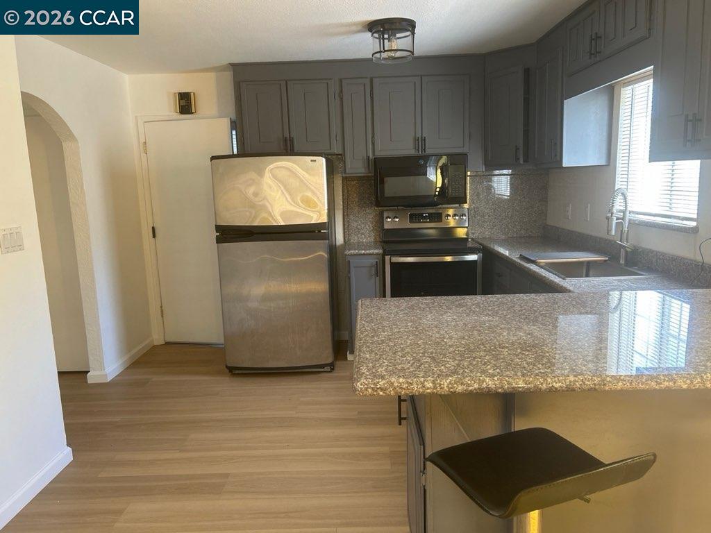 2626 Shamrock Dr, San Pablo CA 94806 — photo 7