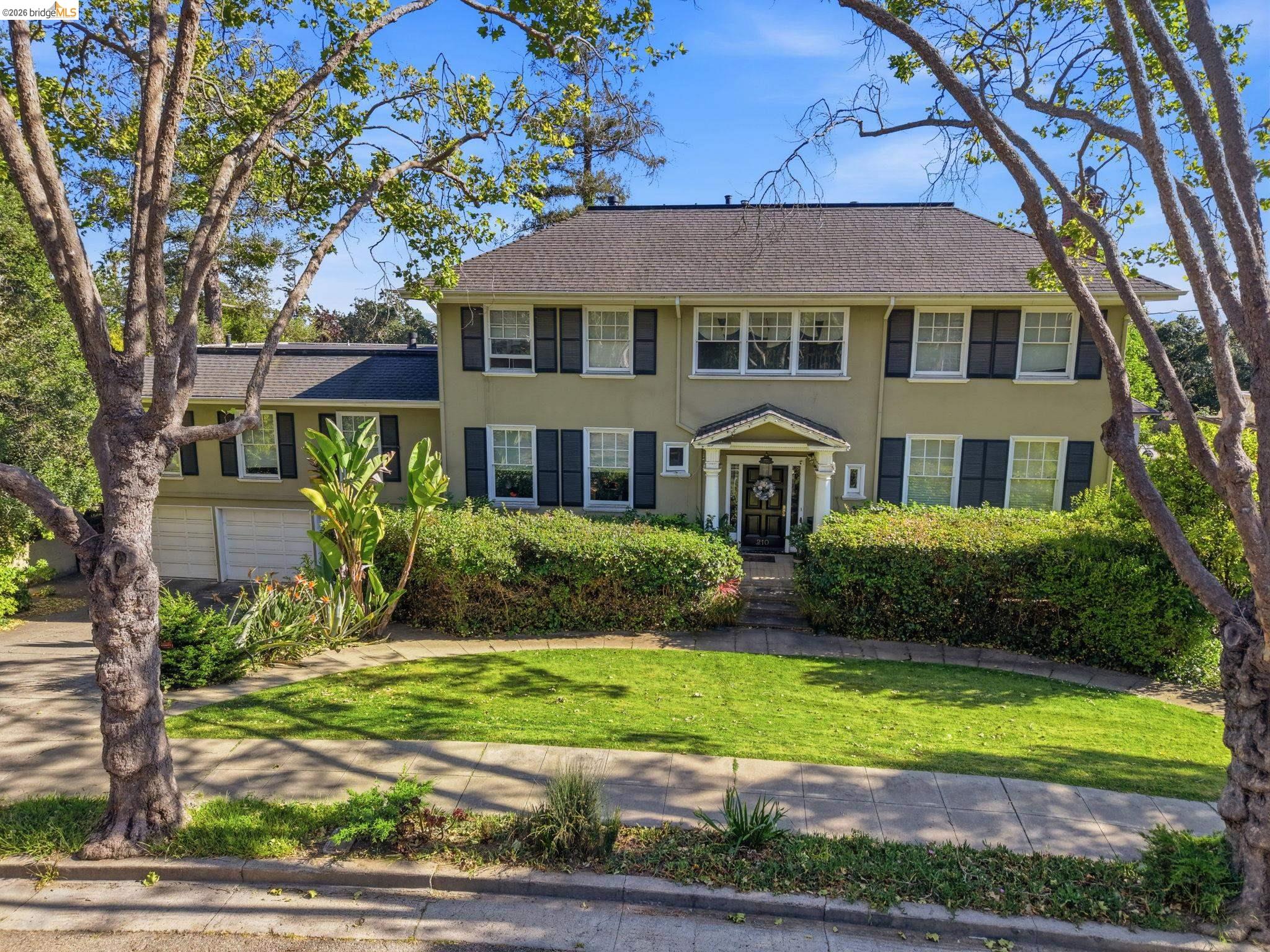 442 Pinewood Rd. 20019 CA