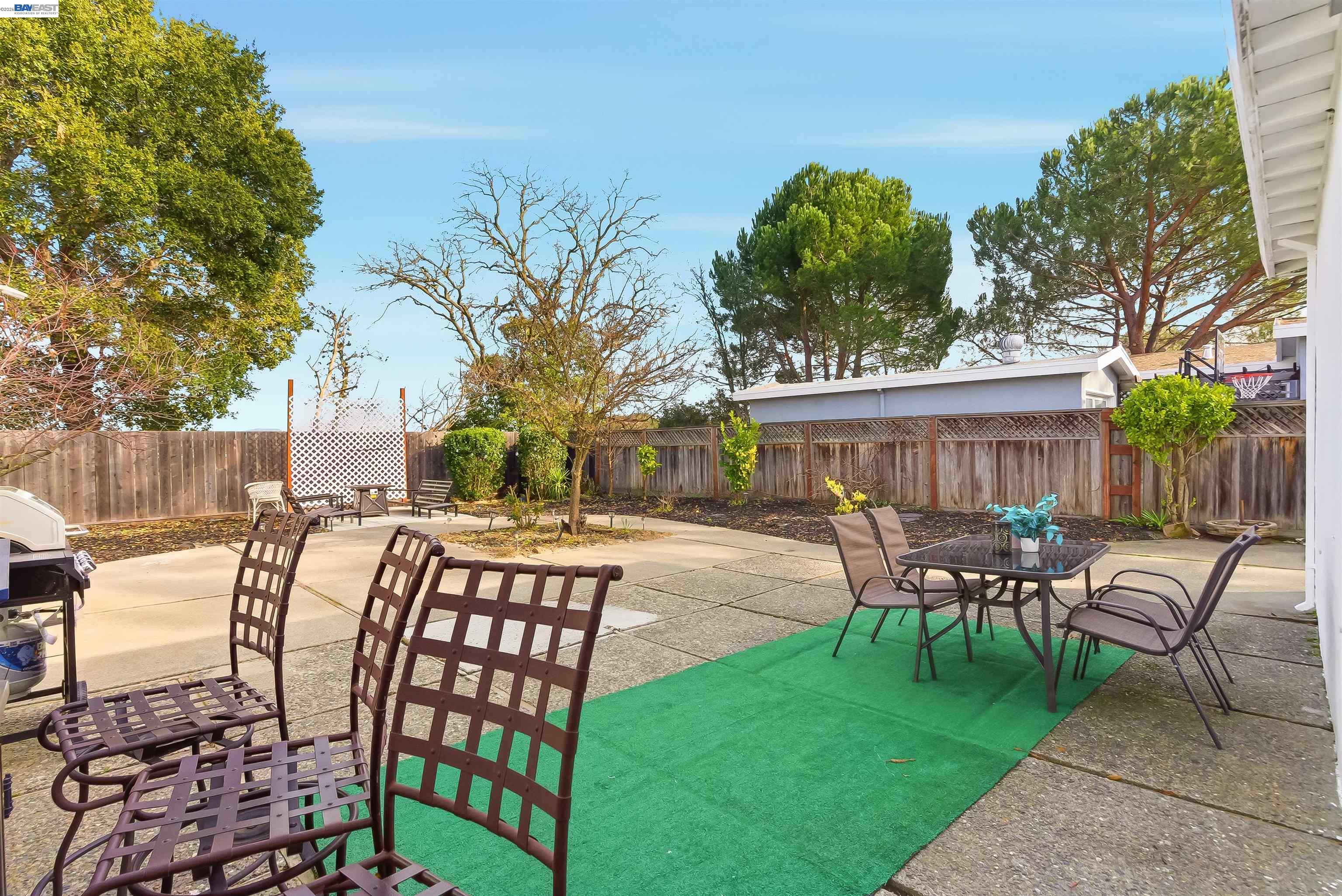 1382 Donna St, Novato CA 94947 — photo 12