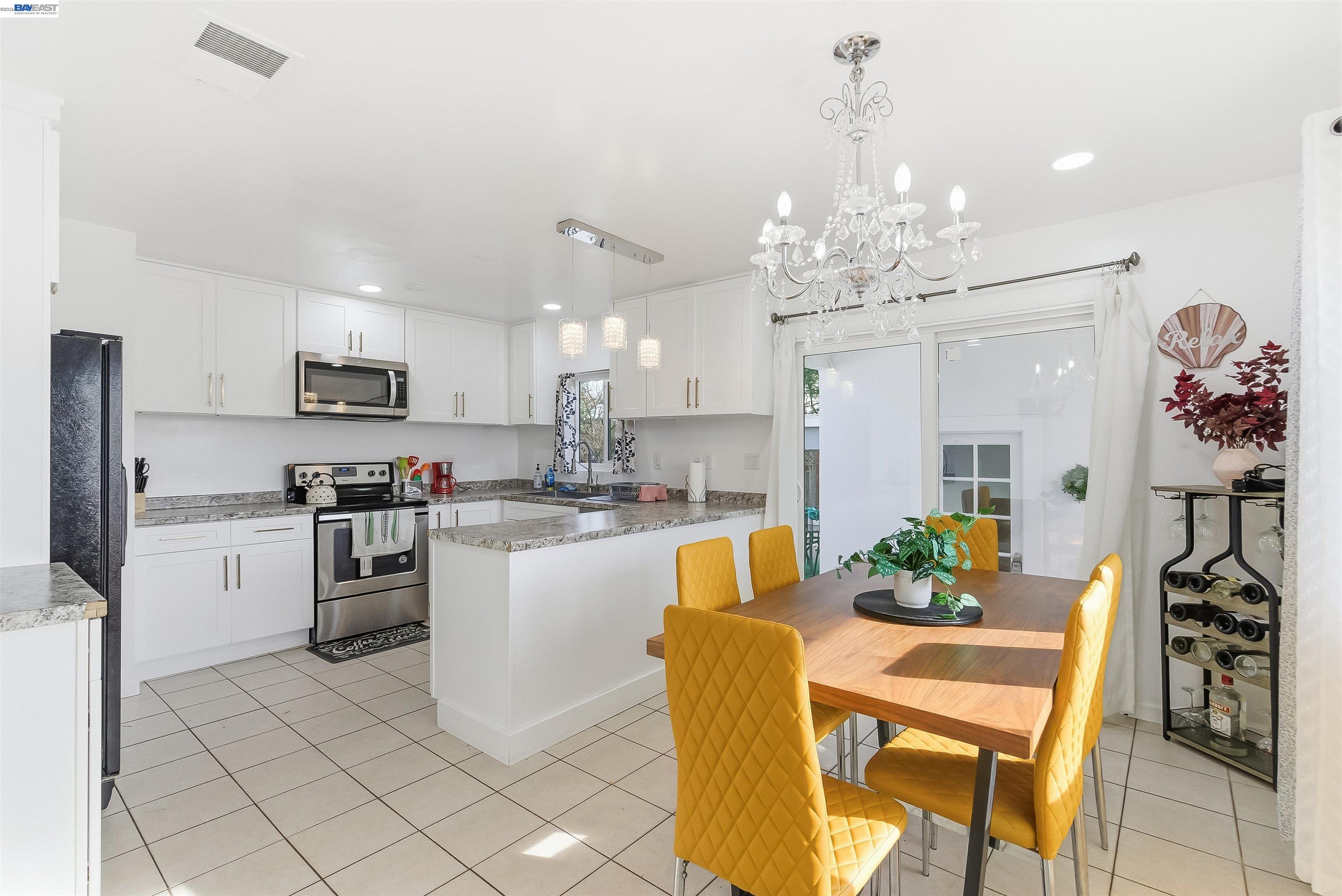 1382 Donna St, Novato CA 94947 — photo 33
