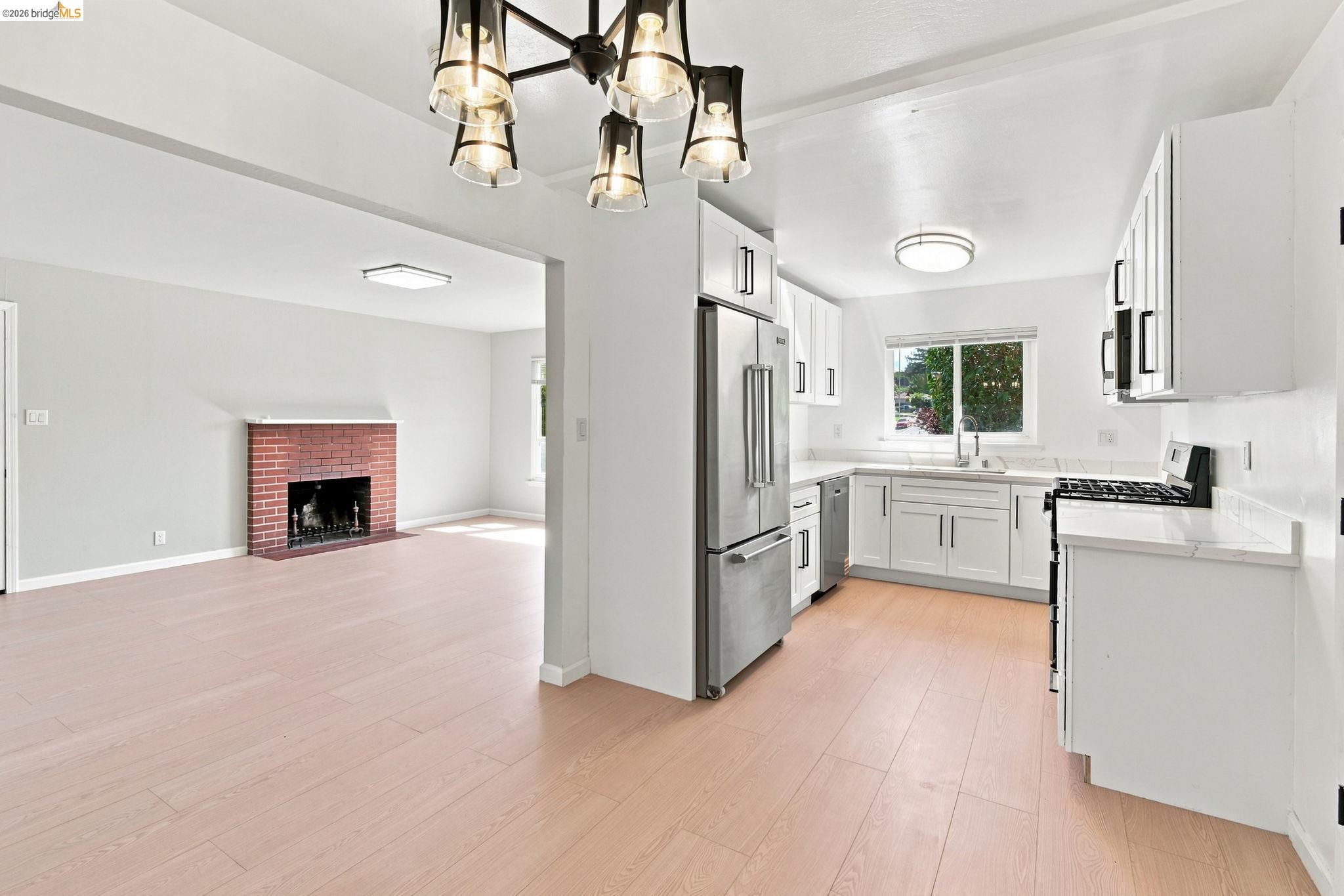 1151 Sereno Drive, Vallejo CA 94589 — photo 2