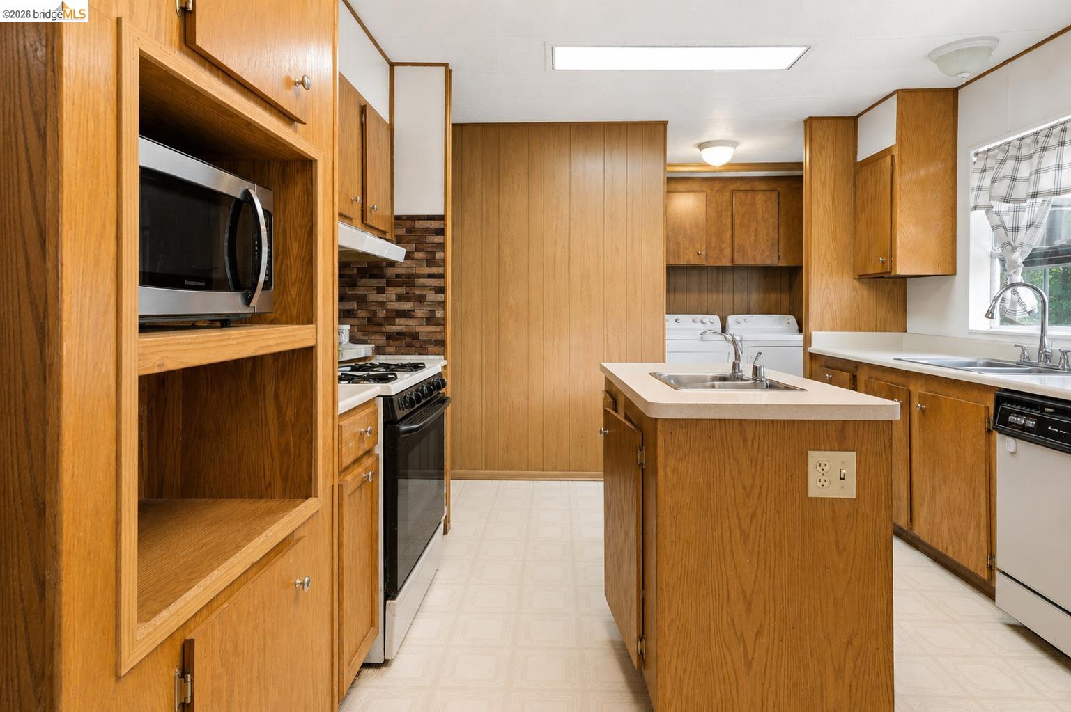 919 Sequoia Cir, Copperopolis CA 95228 — photo 9