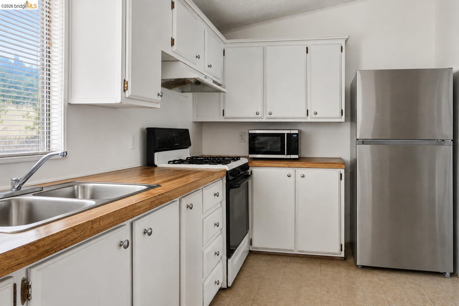 872 Sequoia Cir, Copperopolis CA 95228 — photo 16