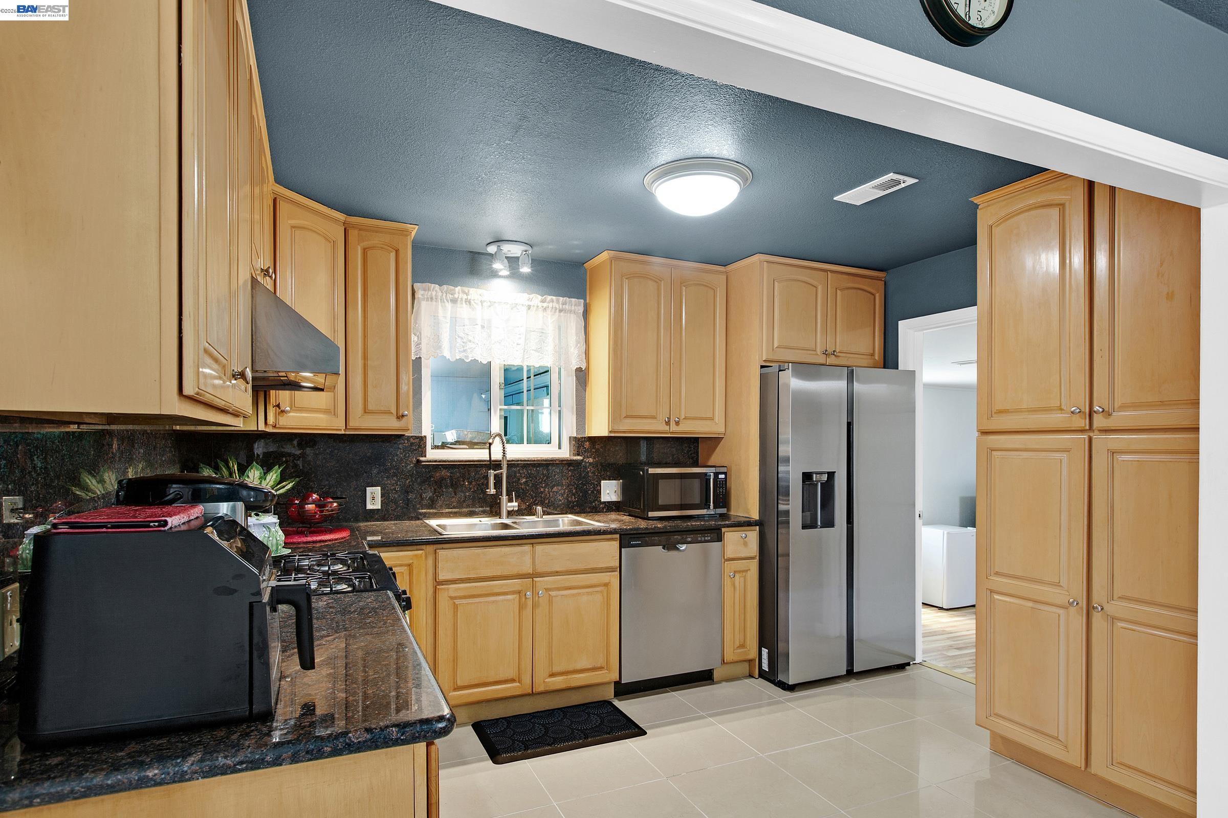 20748 Hathaway Ave, San Lorenzo CA 94541 — photo 10