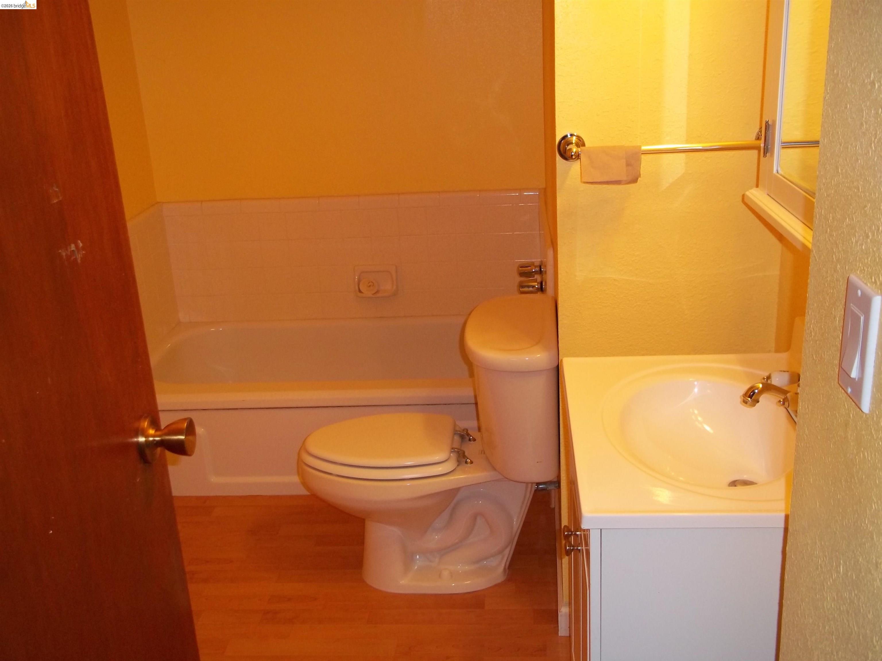 290 Plum St, Vacaville CA 95688 — photo 11
