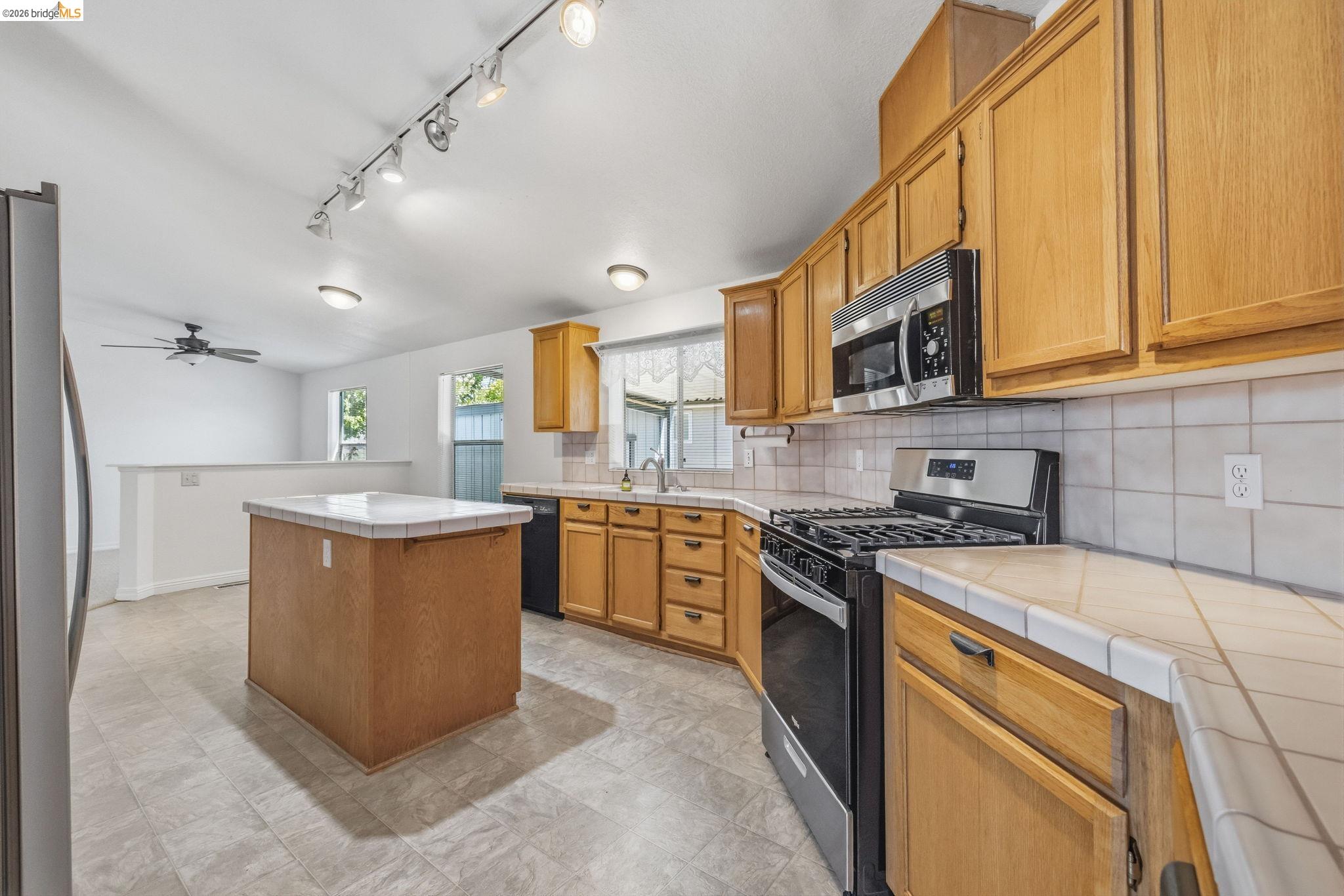 18717 Mill Villa Rd # 629, Jamestown CA 95327 — photo 9