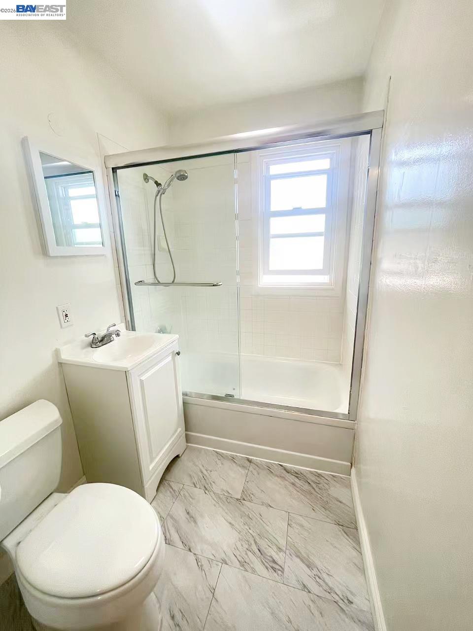 318 Cypress St # D, Alameda CA 94501 — photo 12
