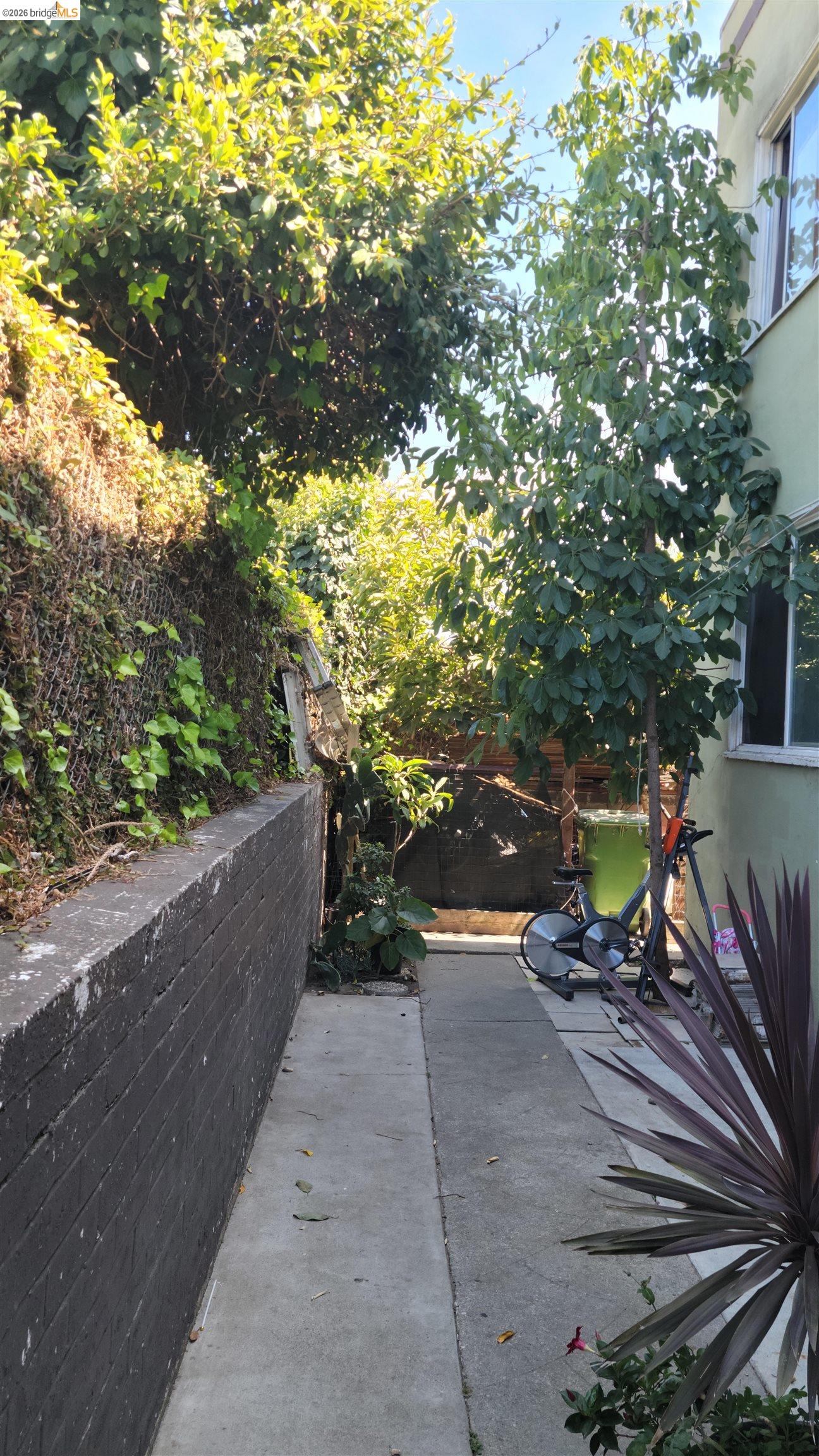1908 38Th Ave, Oakland CA 94601 — photo 15