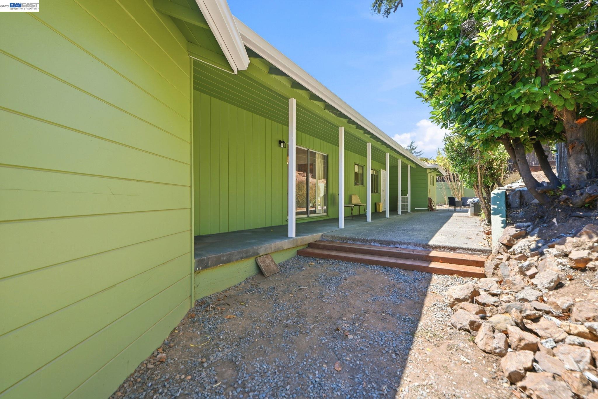 5760 Leona St, Oakland CA 94605 — photo 31
