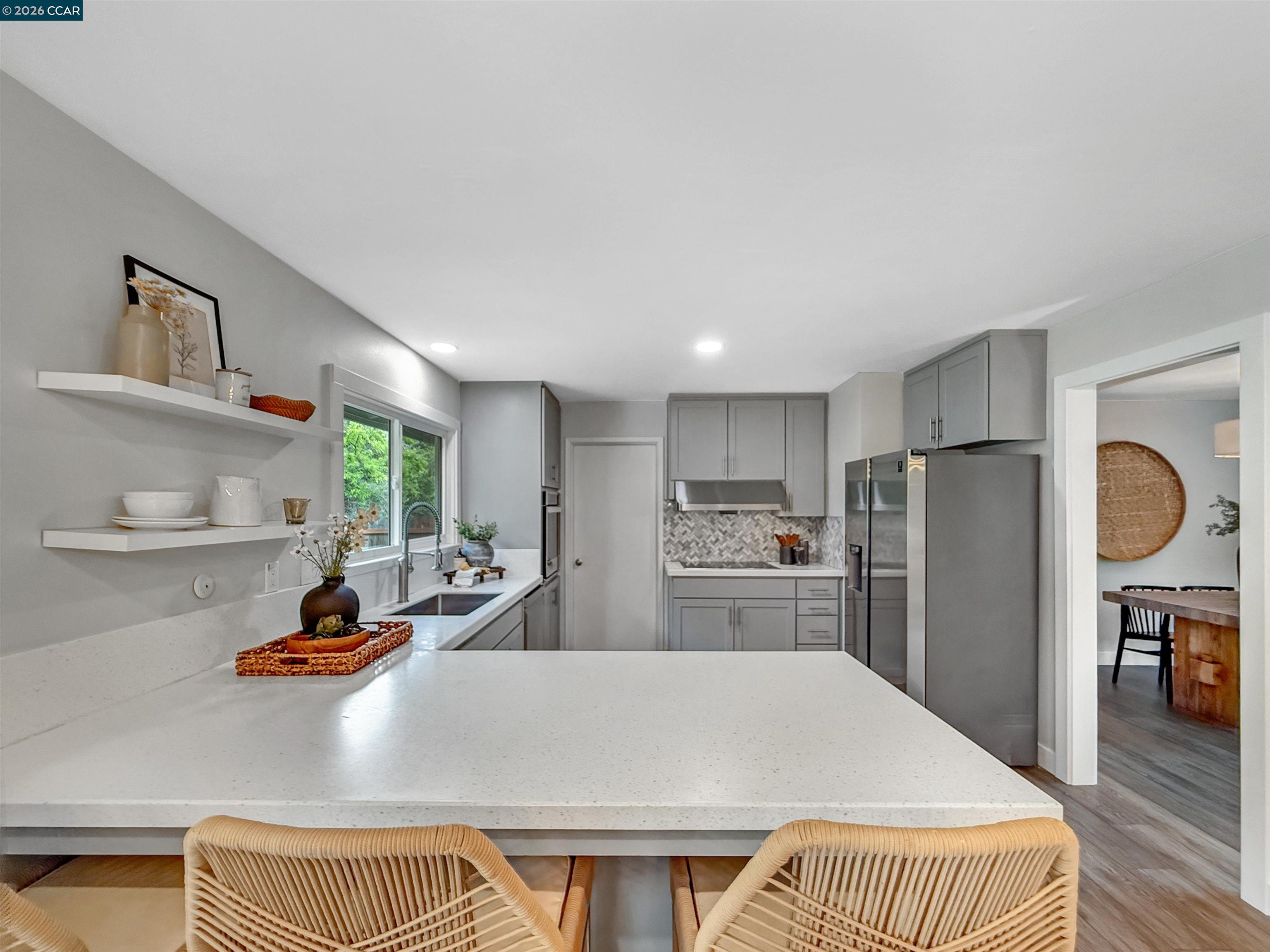 8 Cherry Hills Ct, Lafayette CA 94549 — photo 8