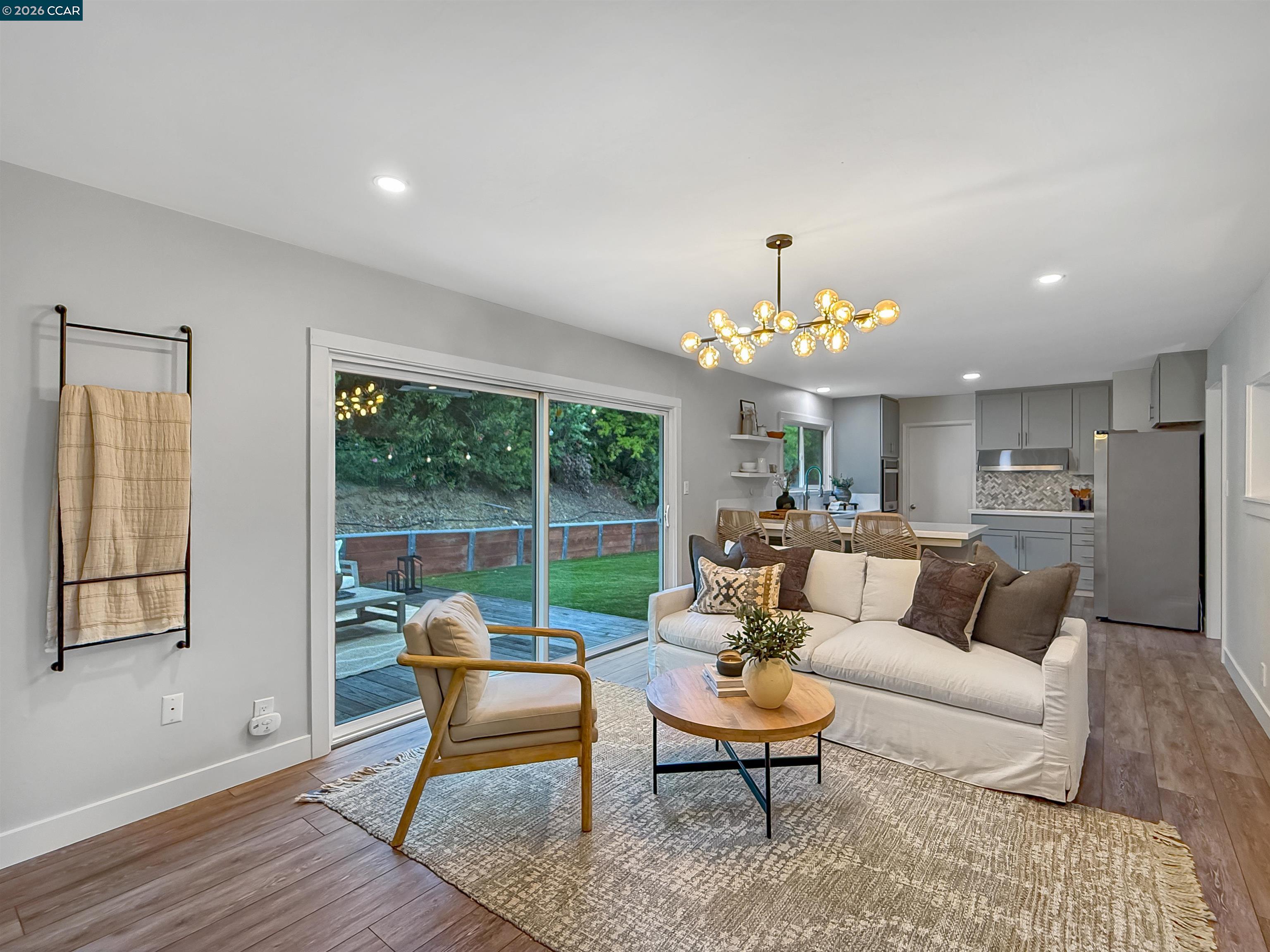 8 Cherry Hills Ct, Lafayette CA 94549 — photo 10
