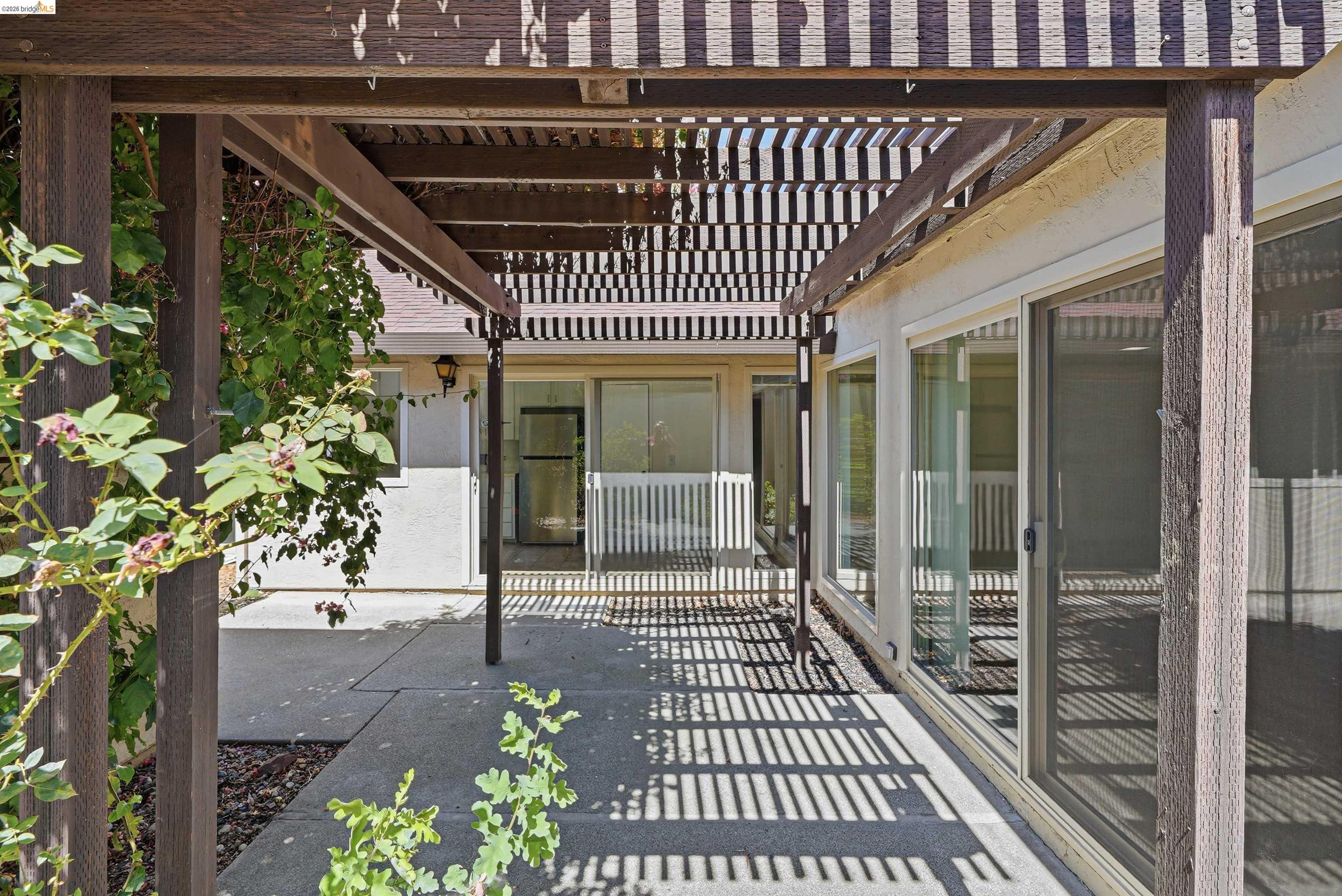 315 Creekview Ct, Vacaville CA 95688 — photo 29