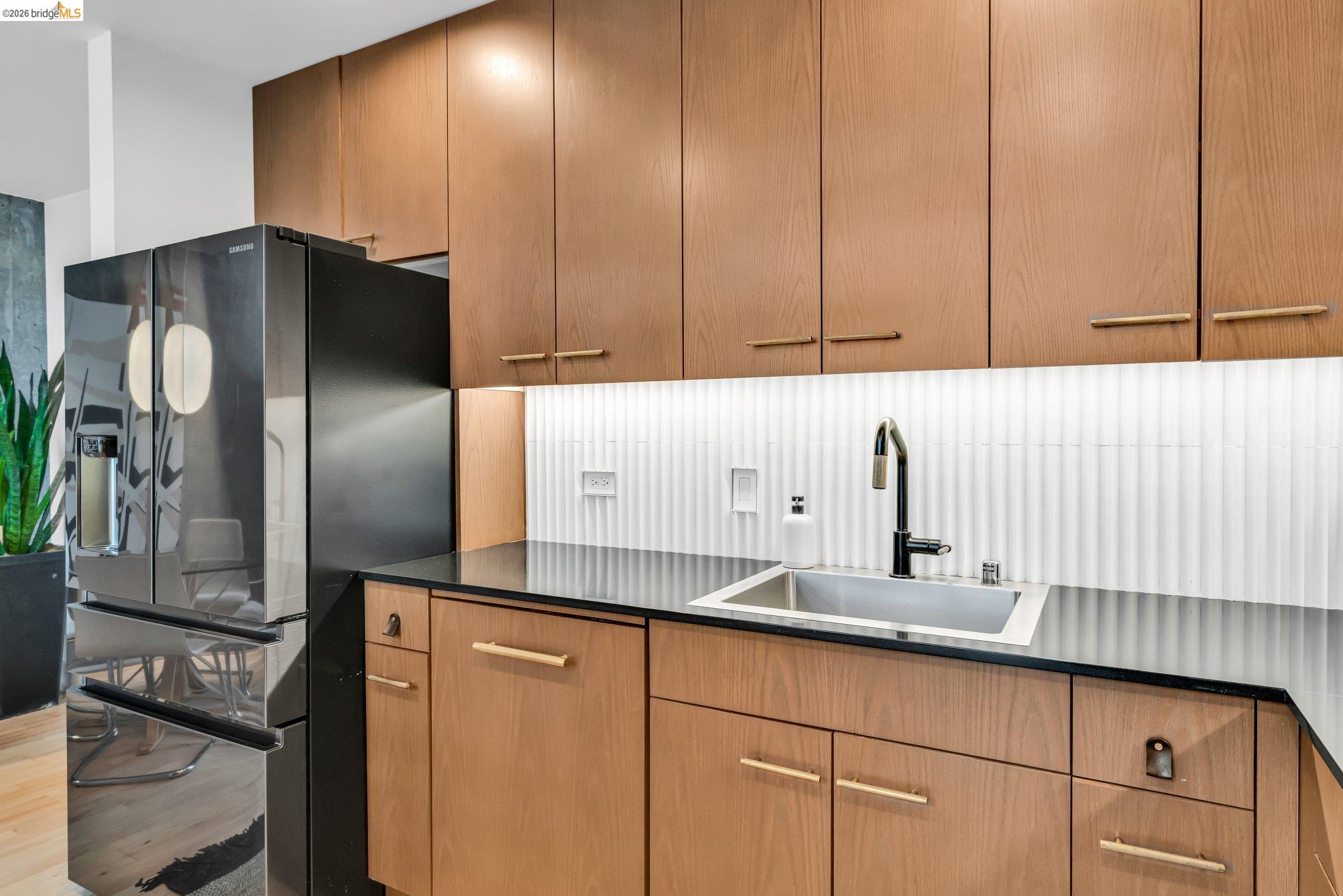 311 Oak St # 102, Oakland CA 94607 — photo 14