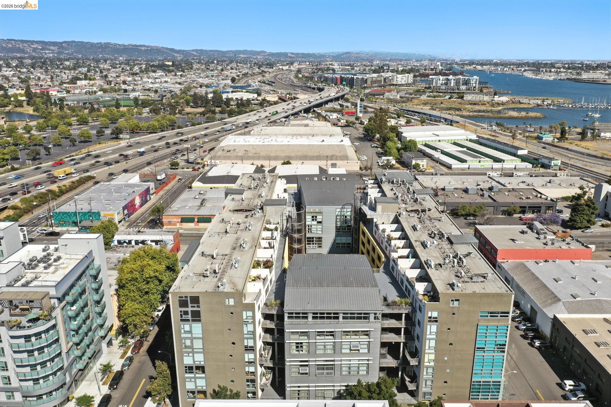 311 Oak St # 102, Oakland CA 94607 — photo 47