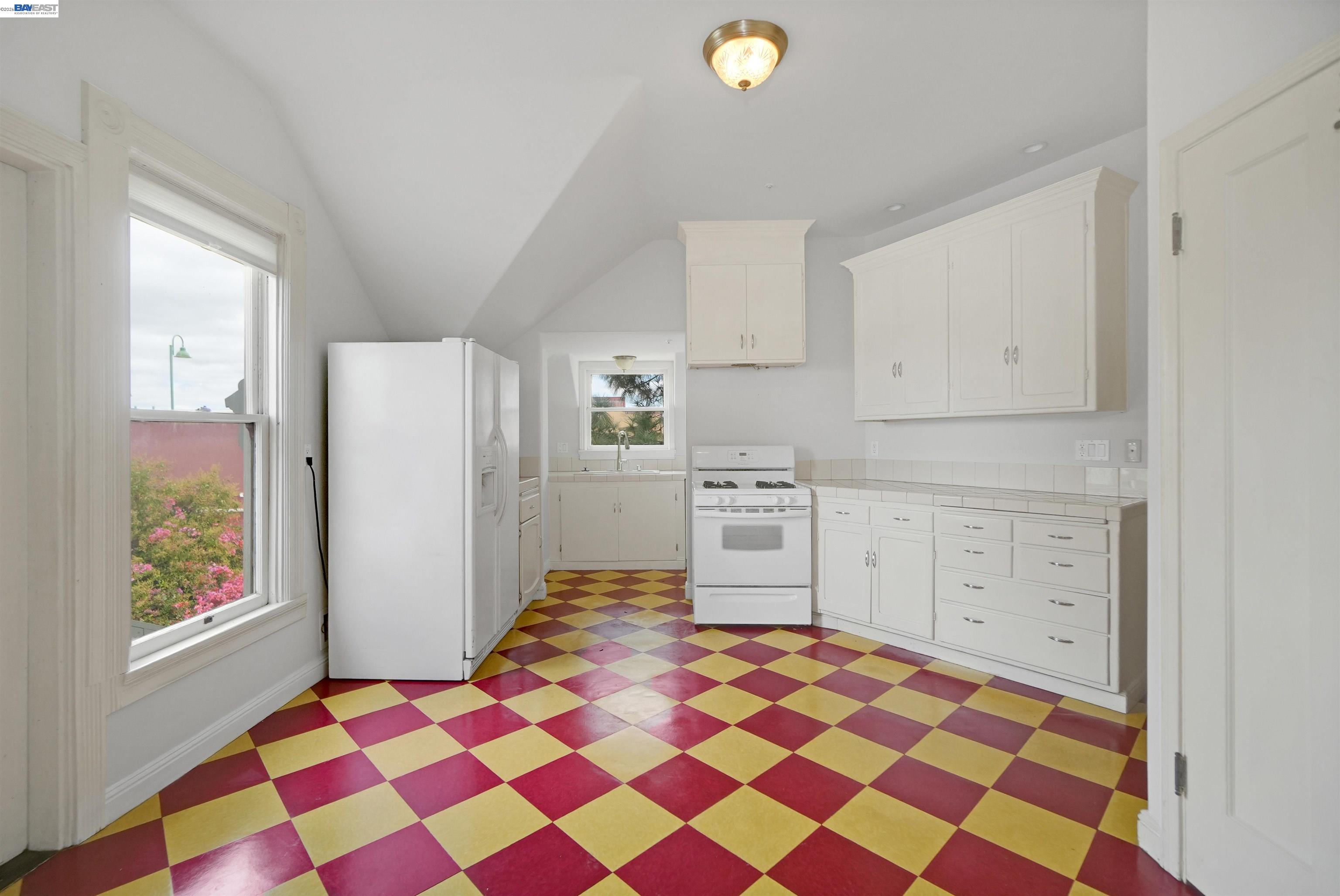 742 B St, Hayward CA 94541 — photo 37