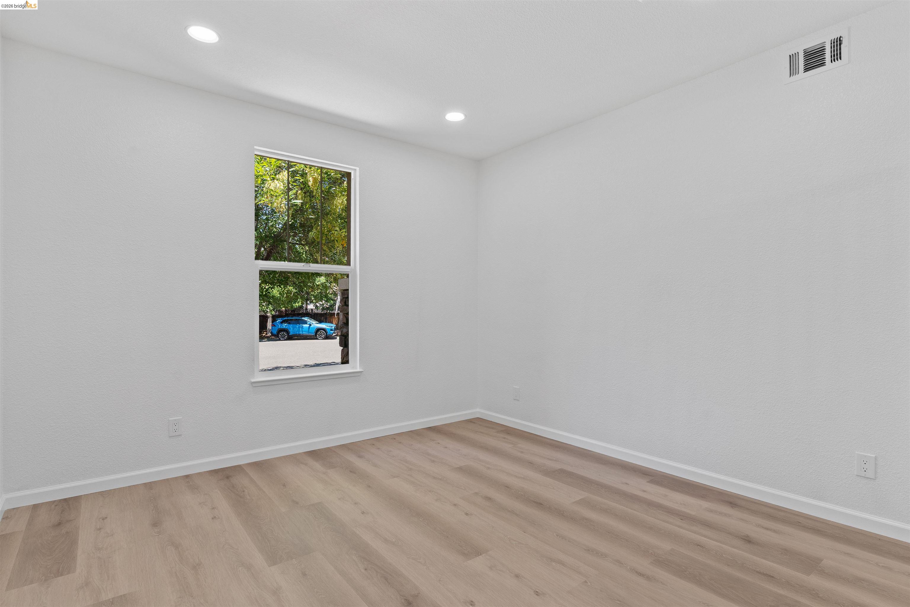 60 Narcissus Ct, Oakley CA 94561 — photo 9