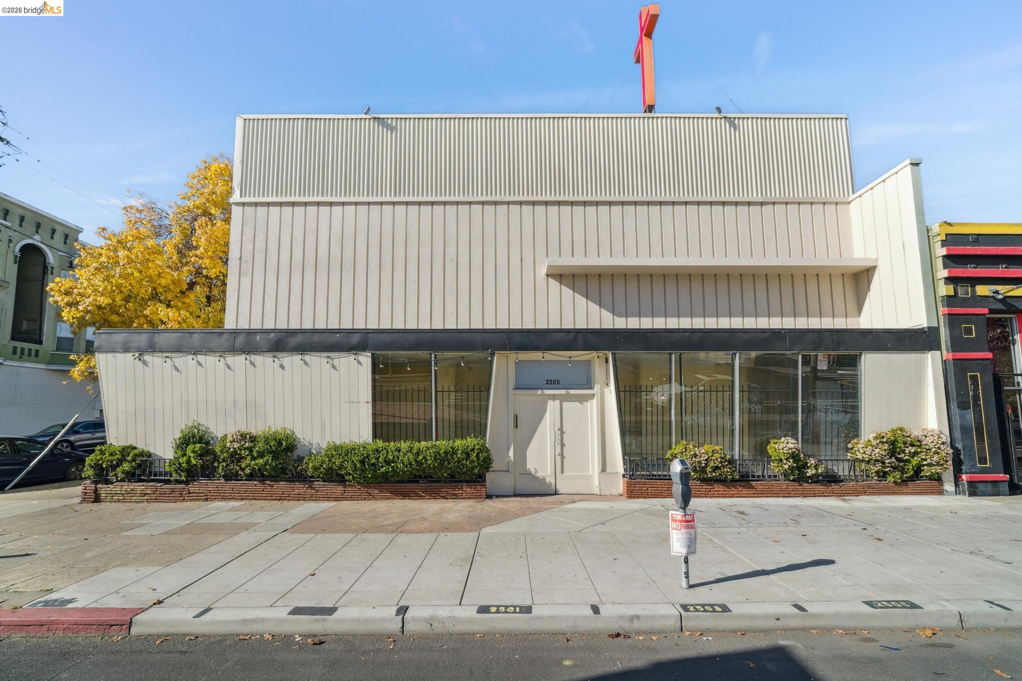 2505 Telegraph Ave, Oakland CA 94612 — photo 11