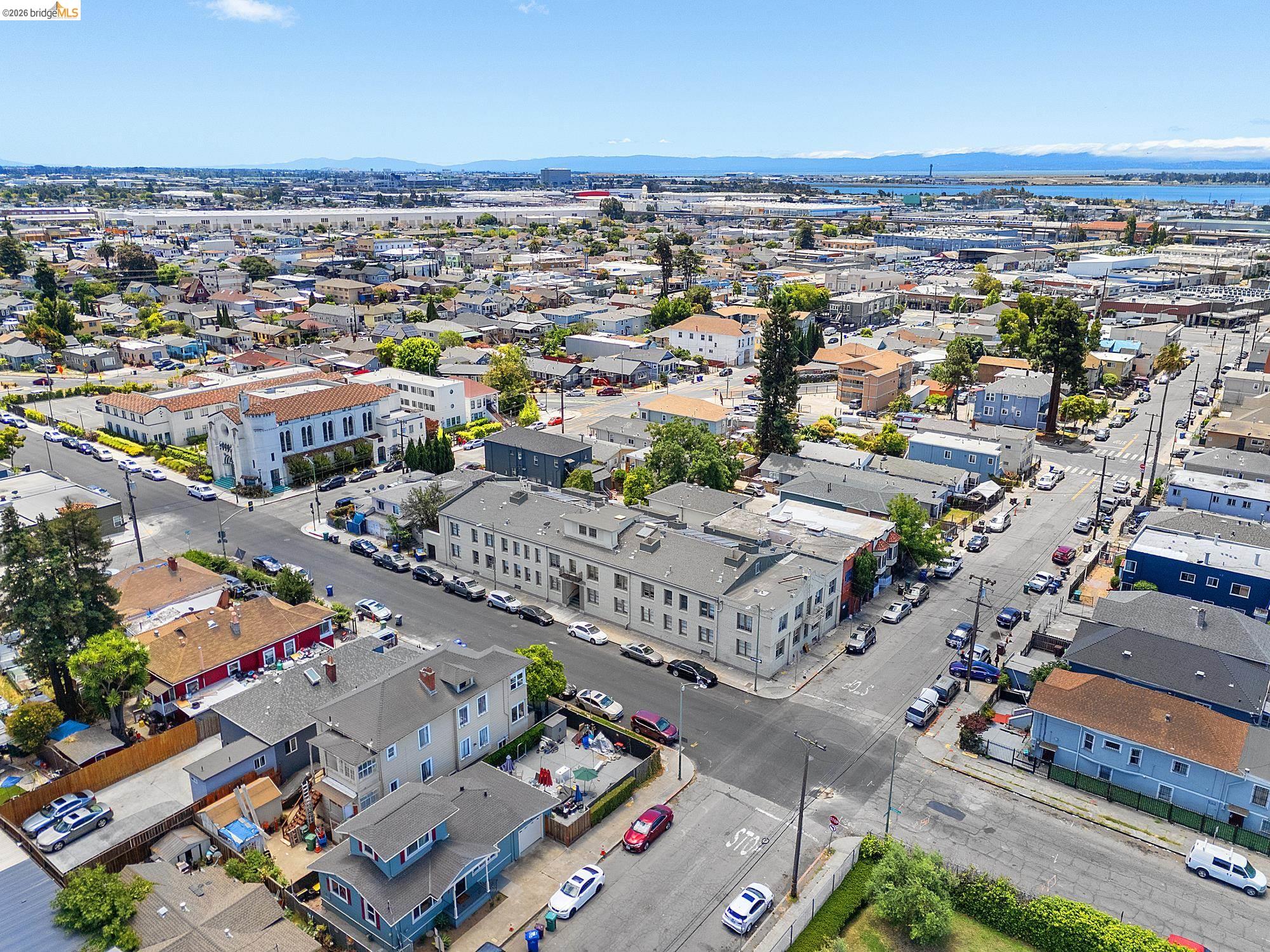 4609 Bond St, Oakland CA 94601 — photo 17