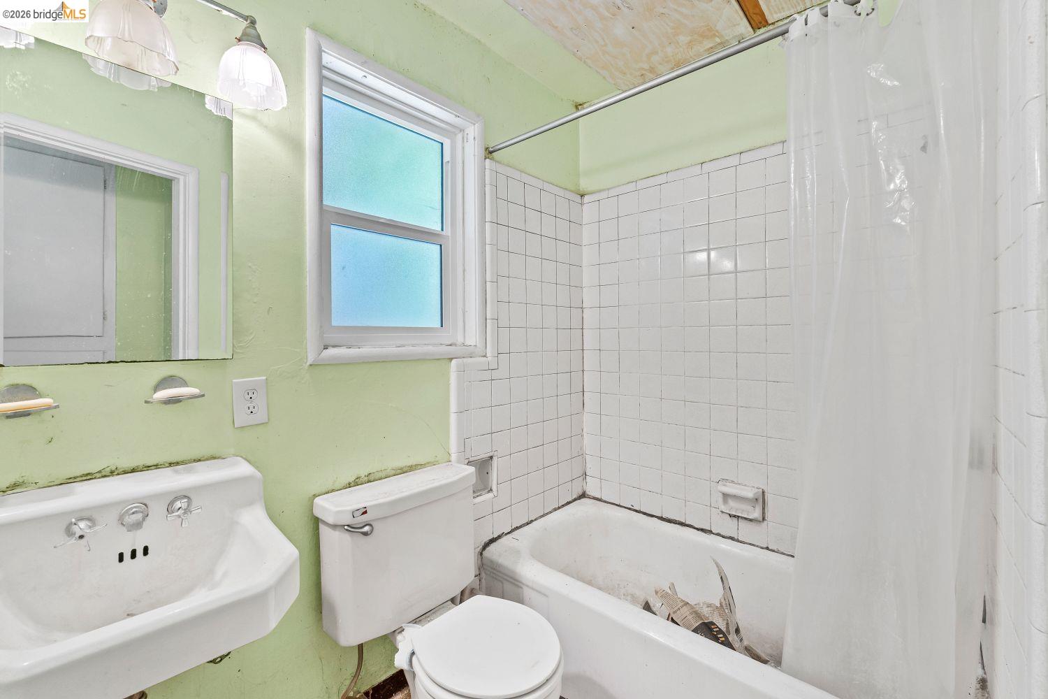 2713 Ridge Rd, Berkeley CA 94709 — photo 18