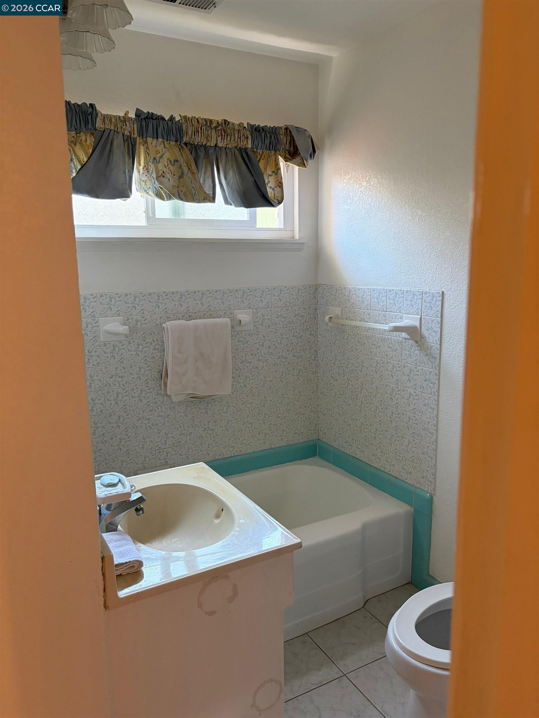165 Linda Vista Ave, Pittsburg CA 94565 — photo 5
